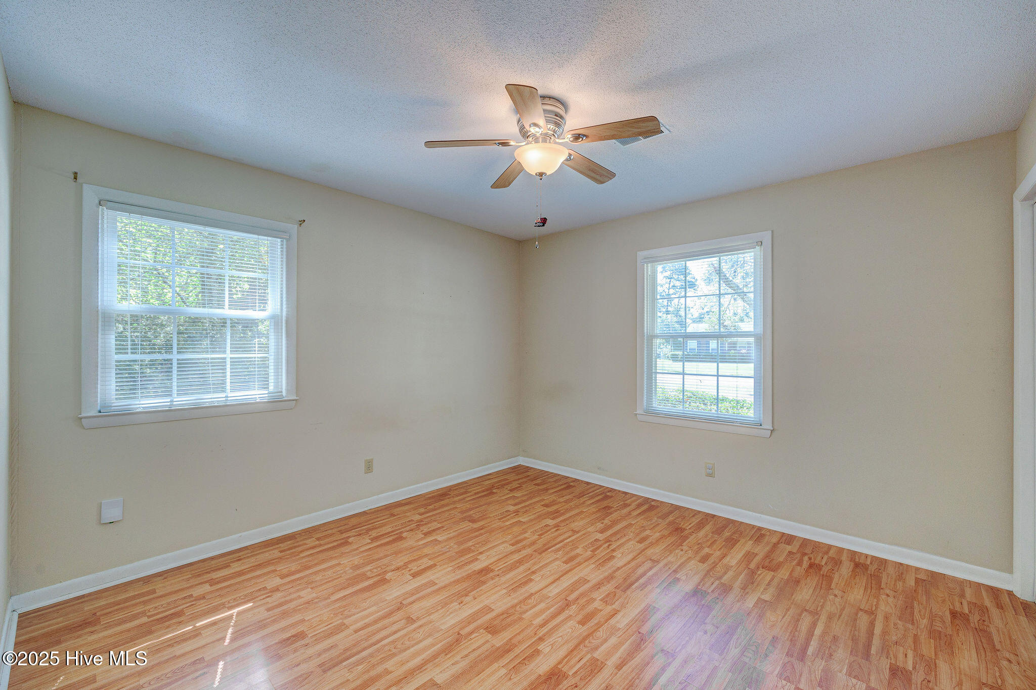 736 Kelly Road