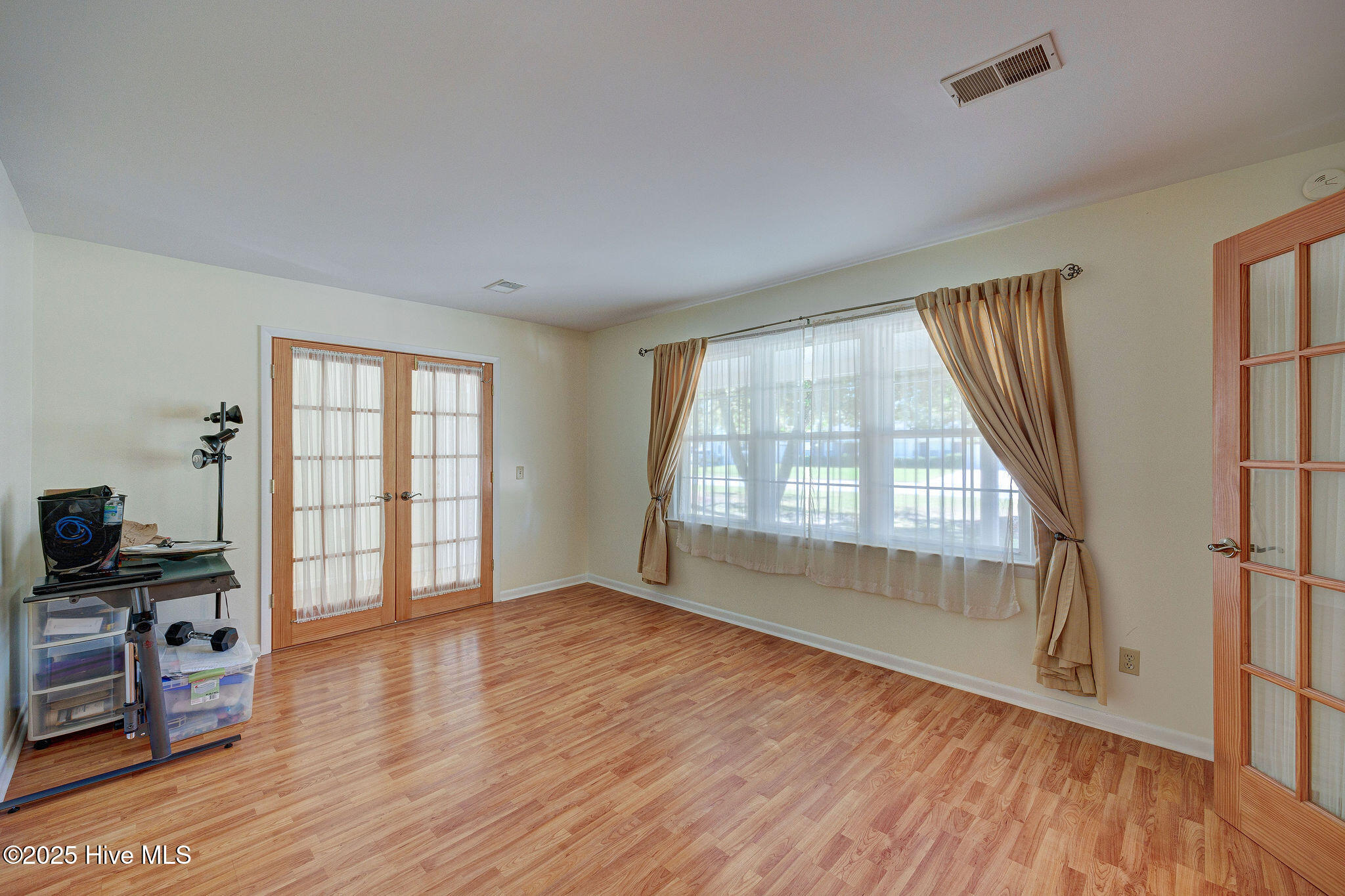 736 Kelly Road