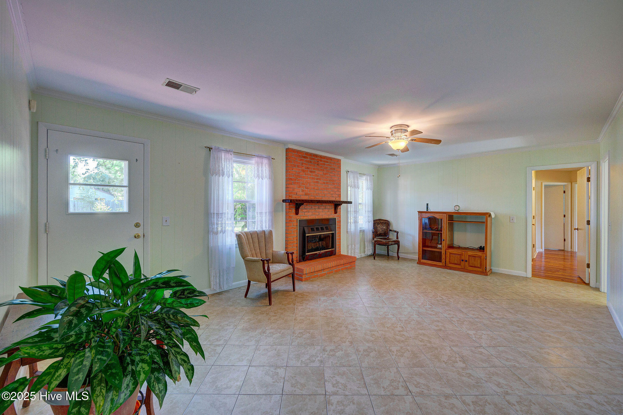 736 Kelly Road