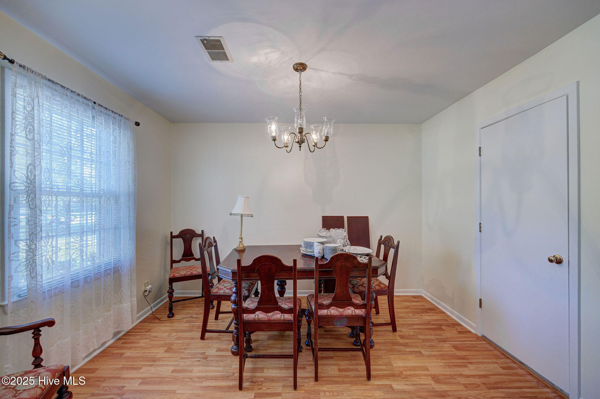 736 Kelly Road