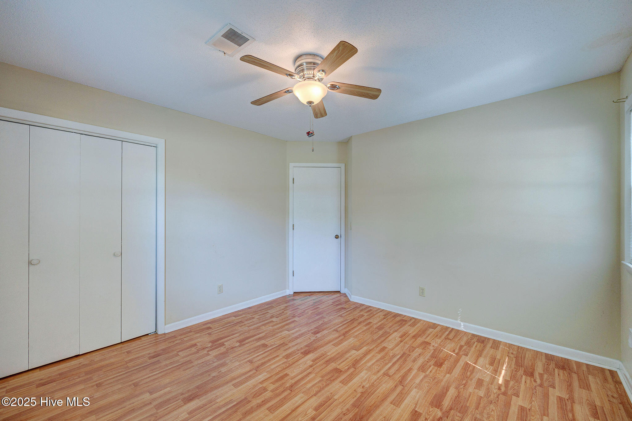 736 Kelly Road
