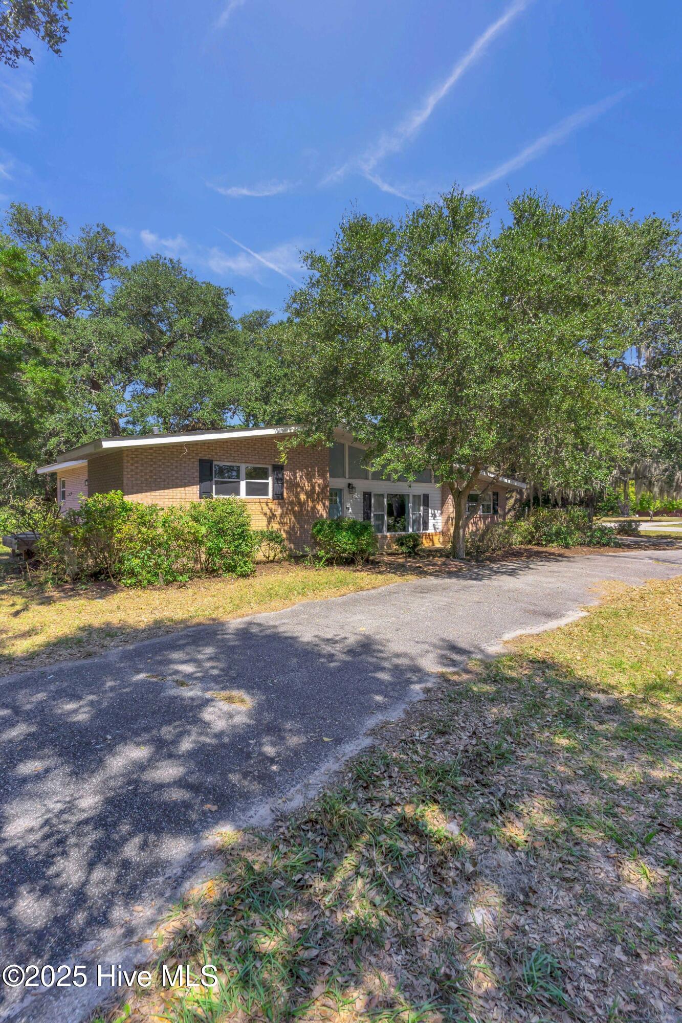 342 Pine Valley Drive