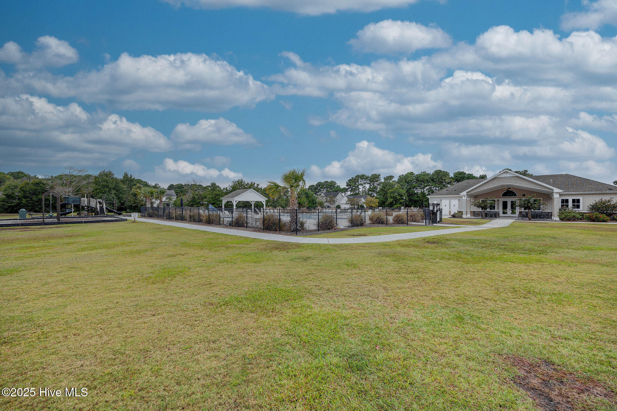 6116 Tarin Road