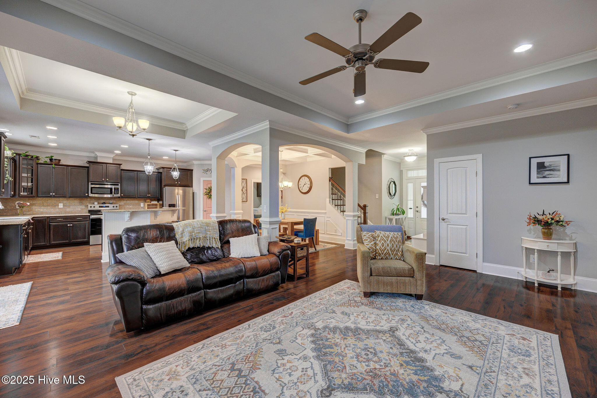 6116 Tarin Road