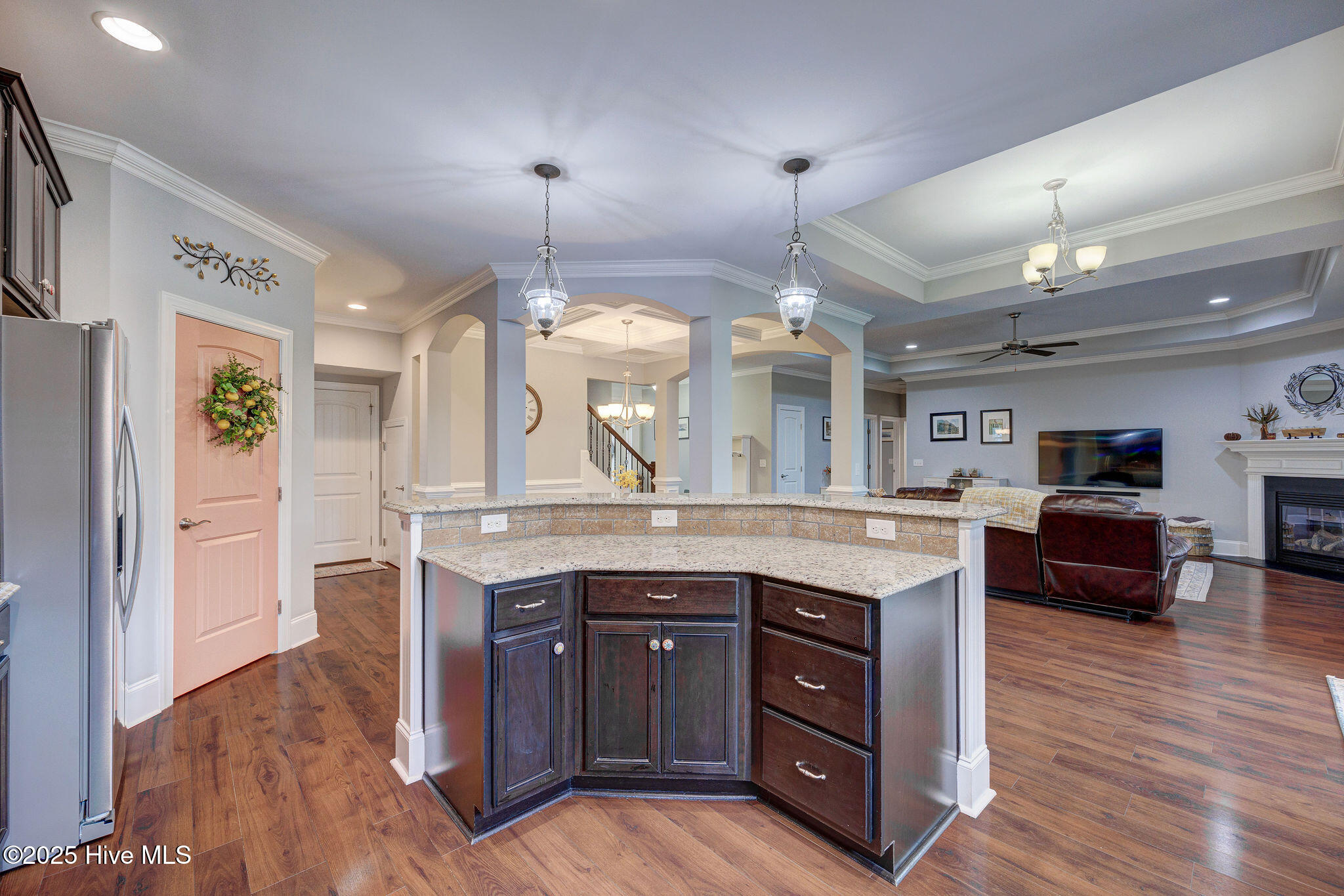 6116 Tarin Road