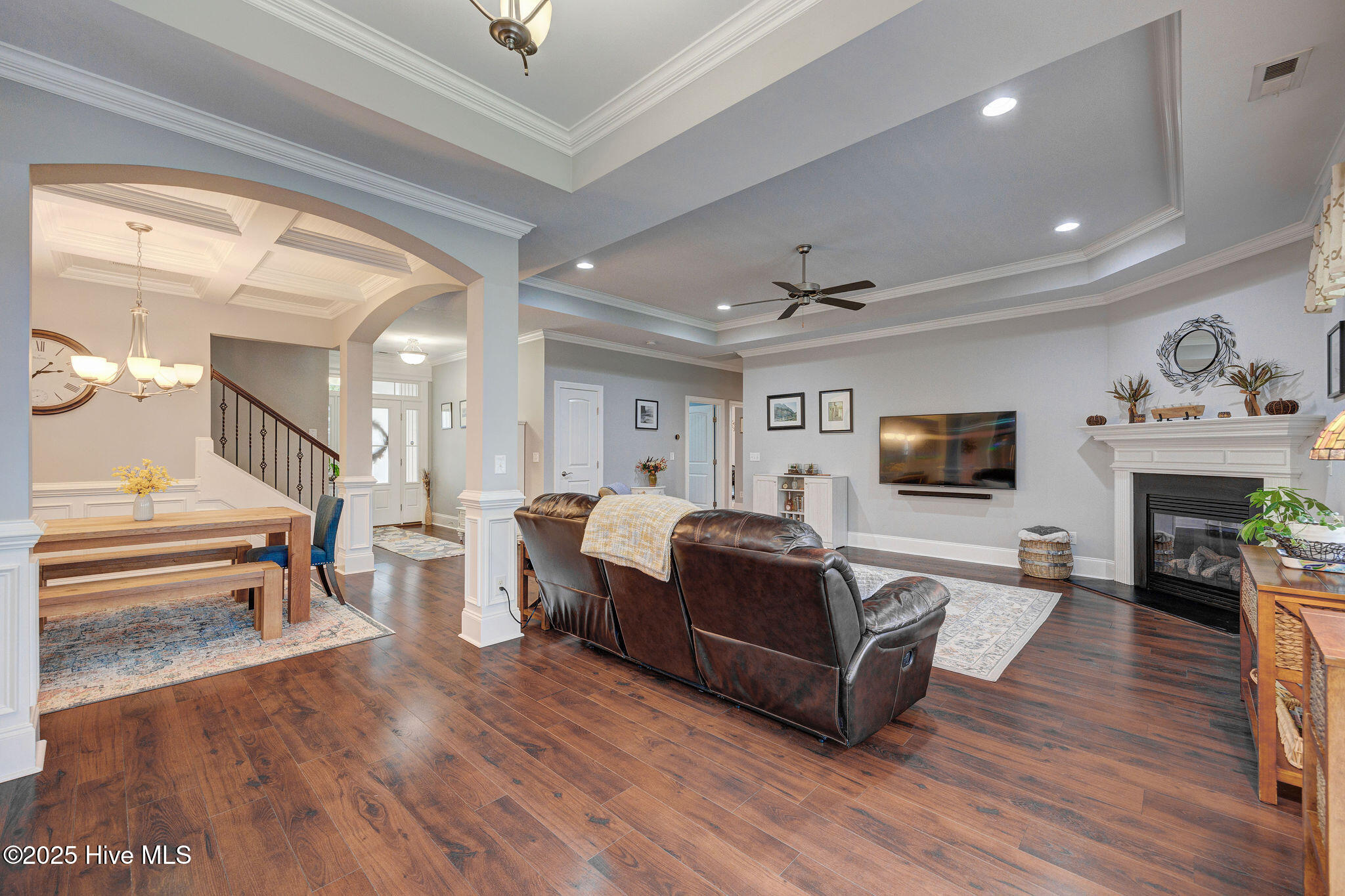 6116 Tarin Road