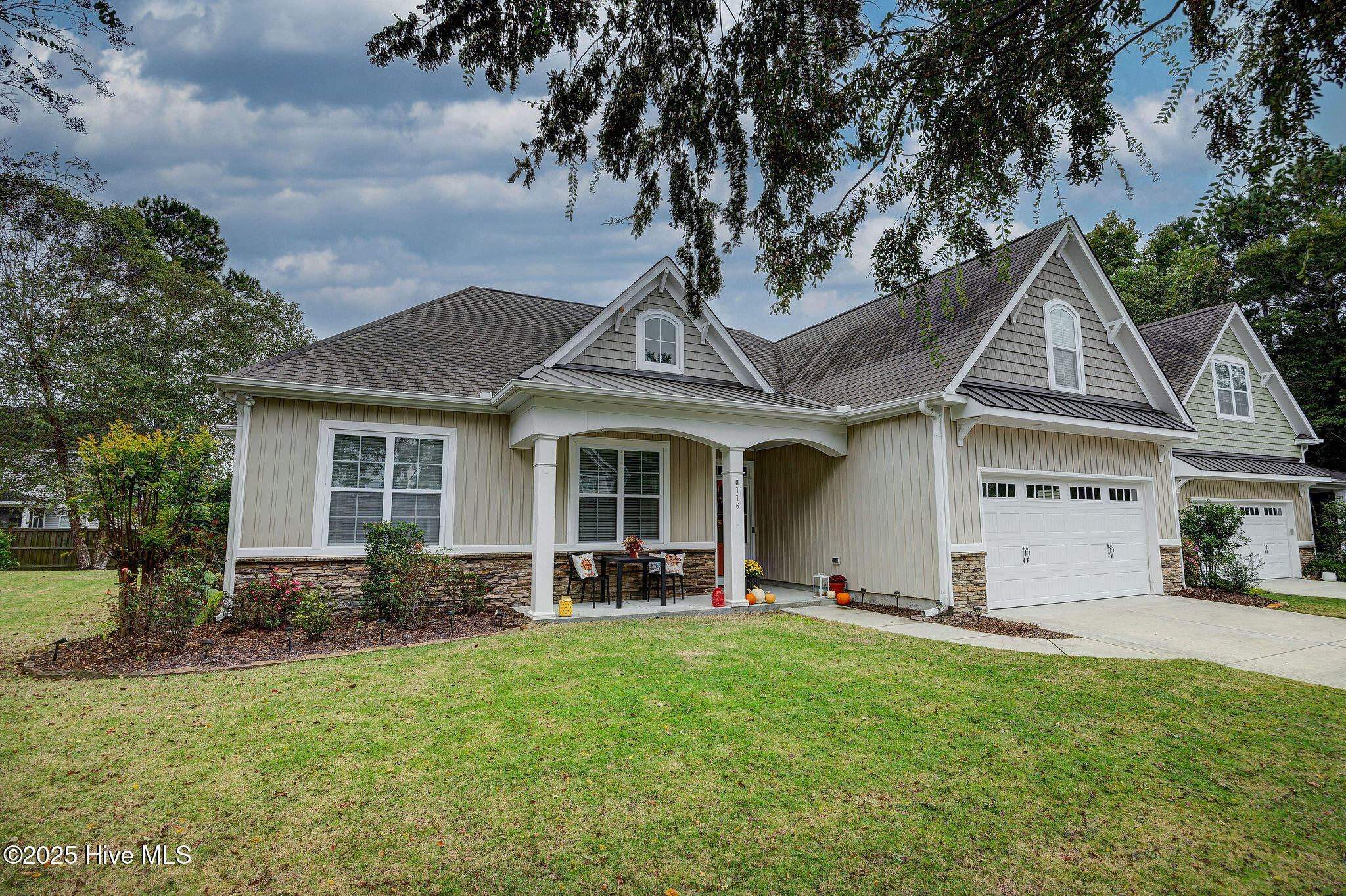 6116 Tarin Road