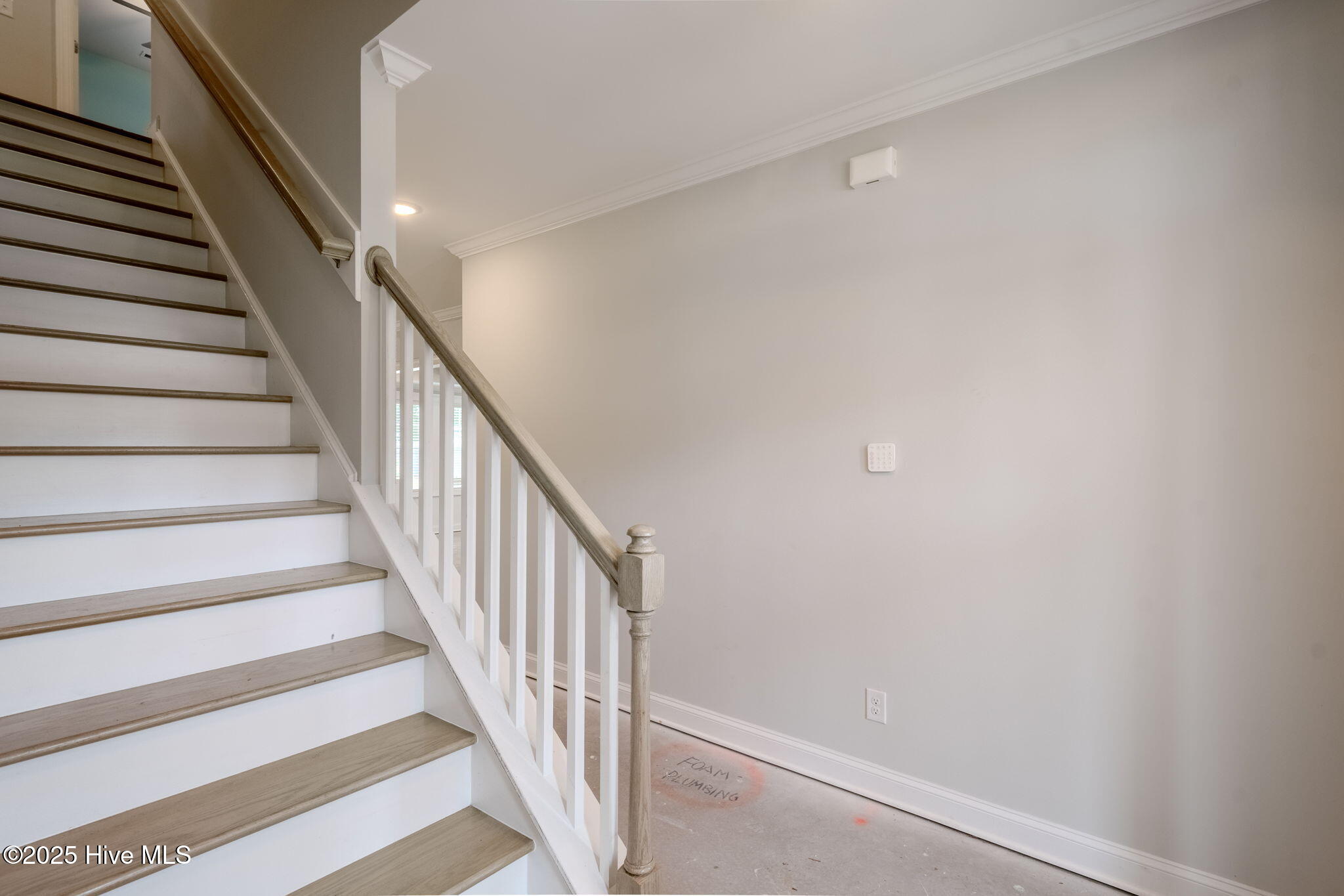 171 Saratoga Way