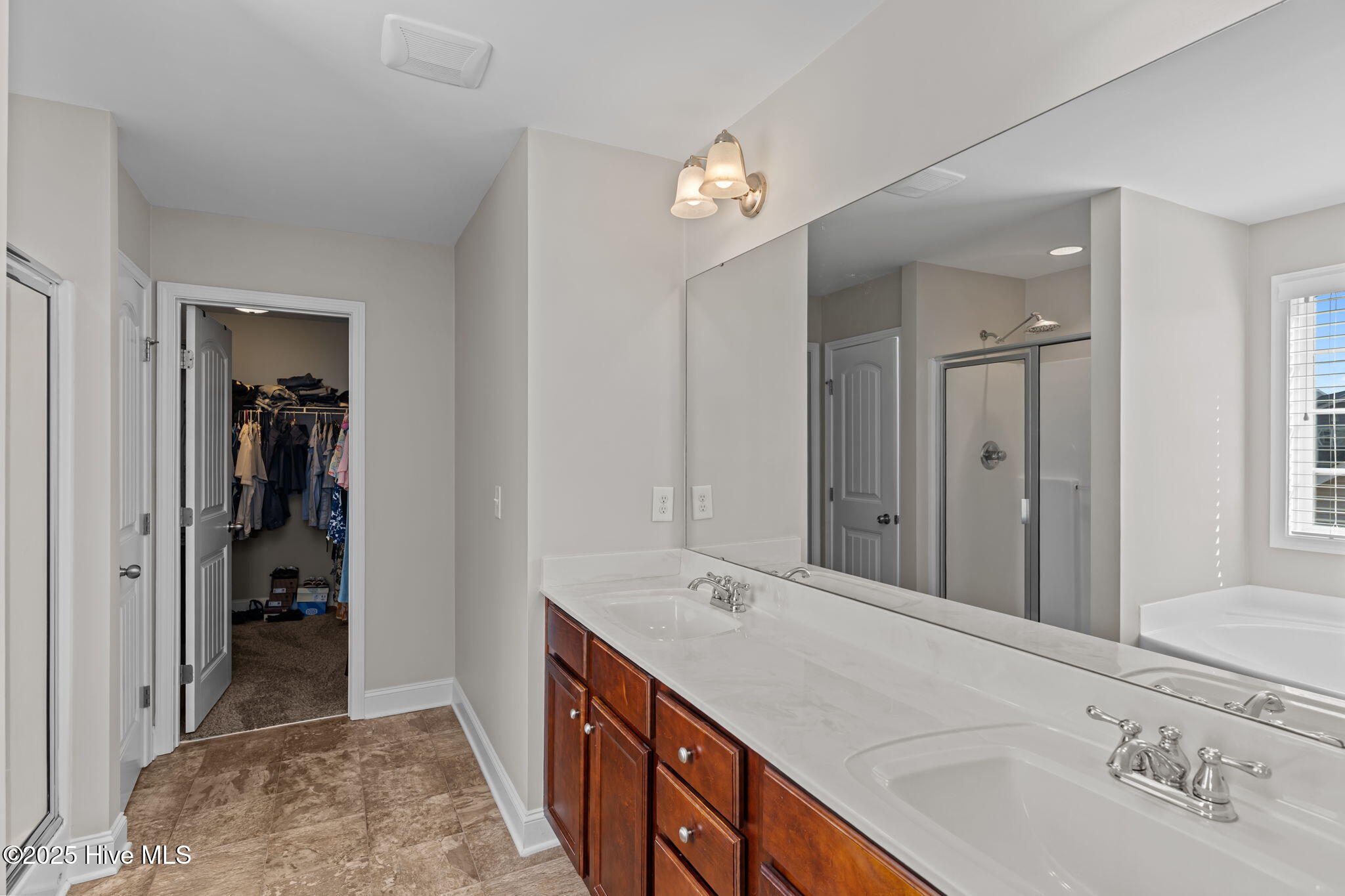 1431 Eastbourne Drive