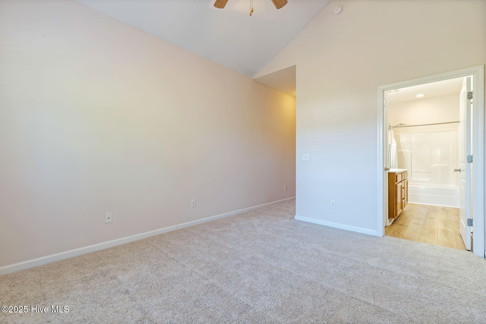 613 Saint Vincent Drive