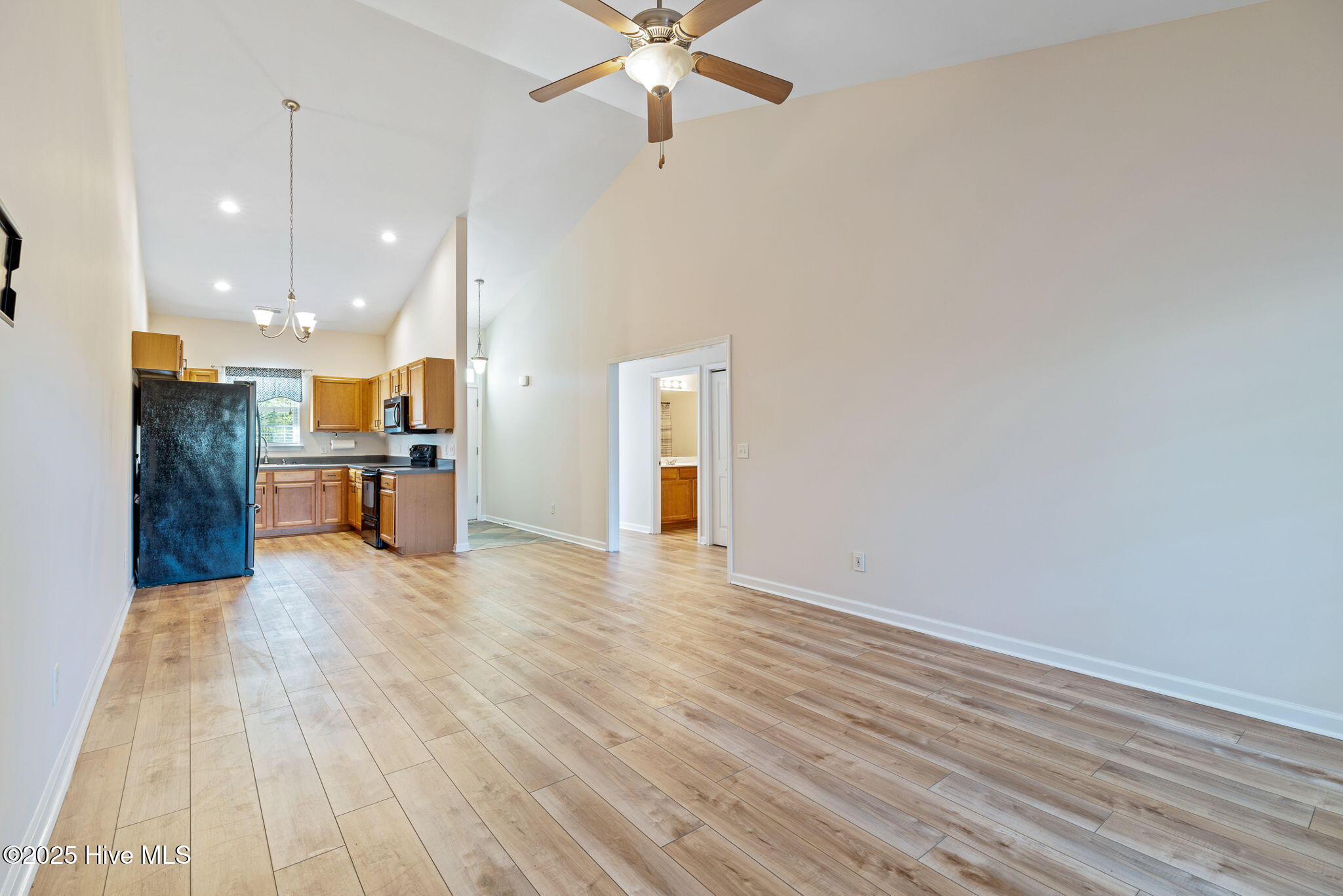 613 Saint Vincent Drive