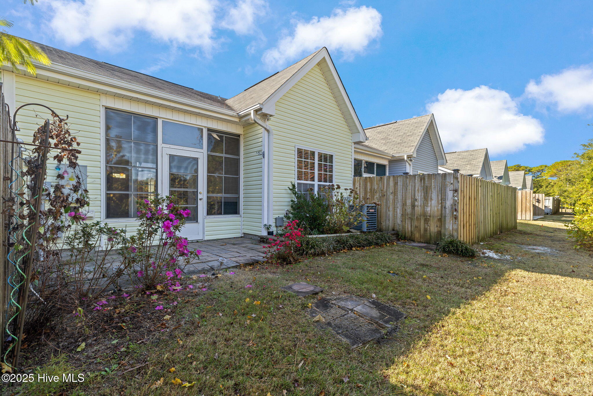 613 Saint Vincent Drive