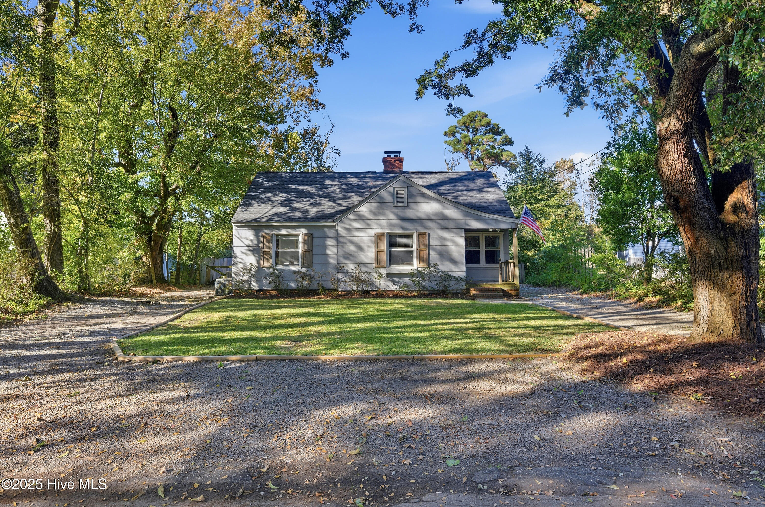 3250 Camden Circle