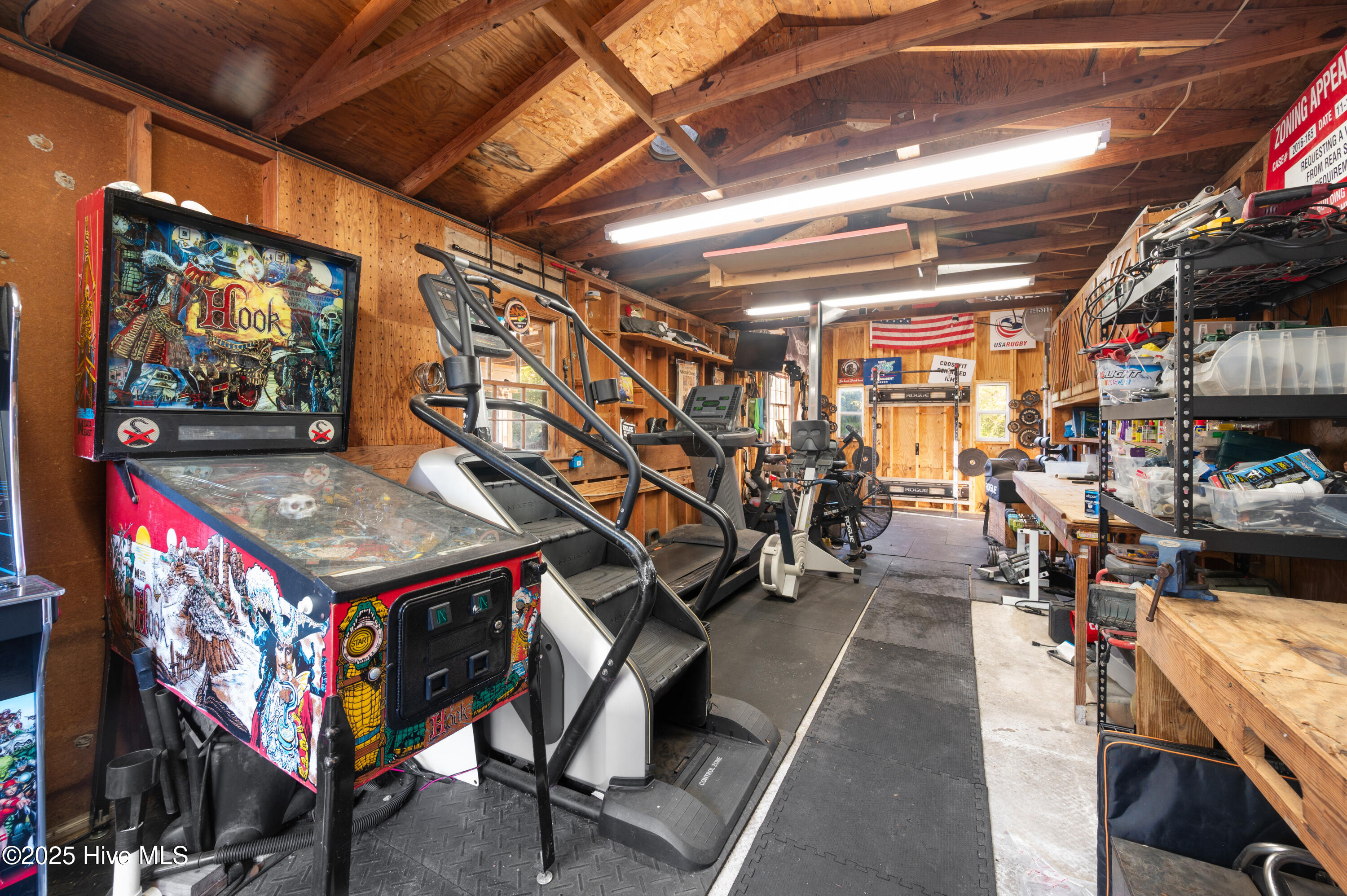 3250 Camden Circle
