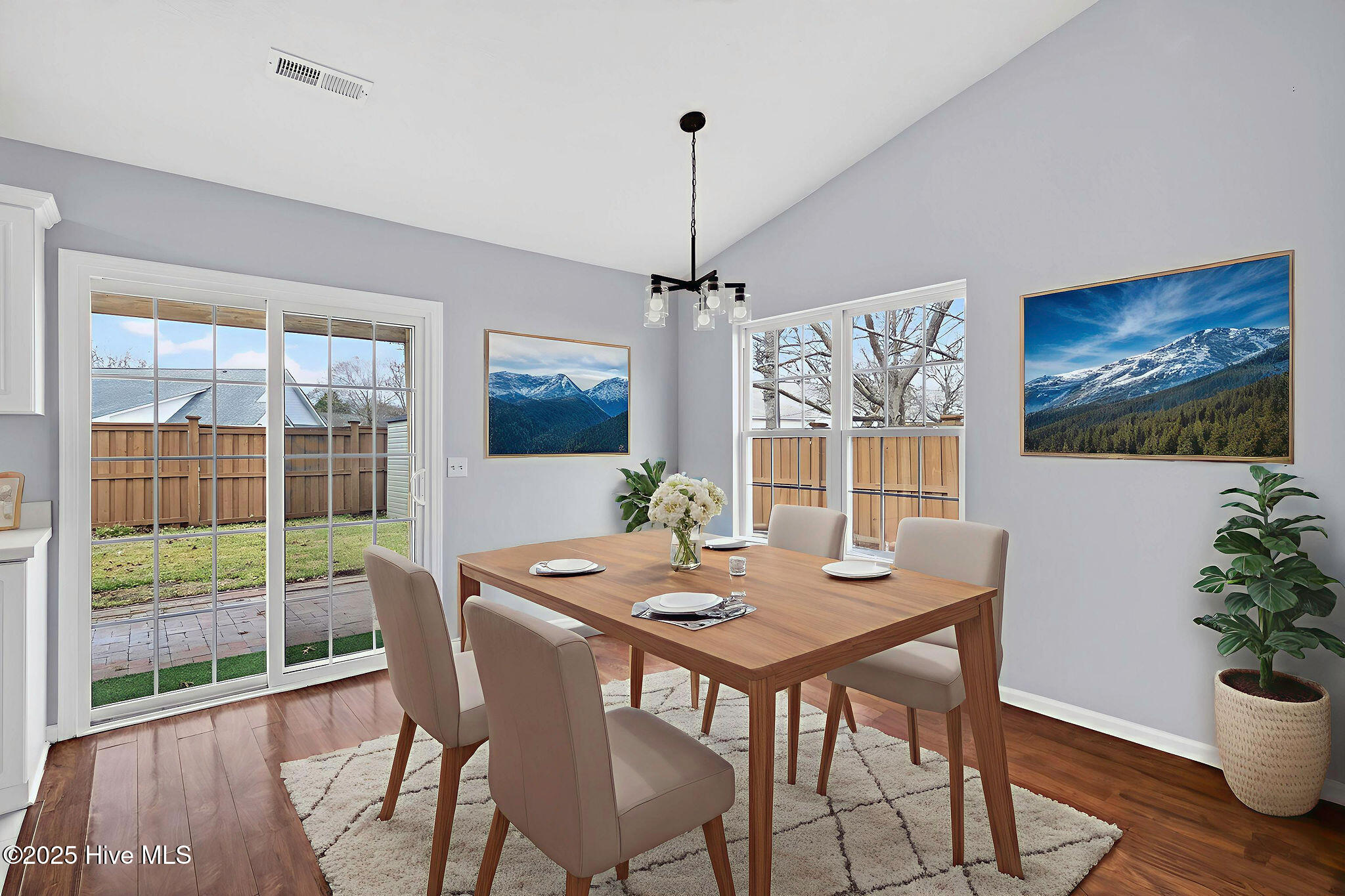 1421 Wagon Court
