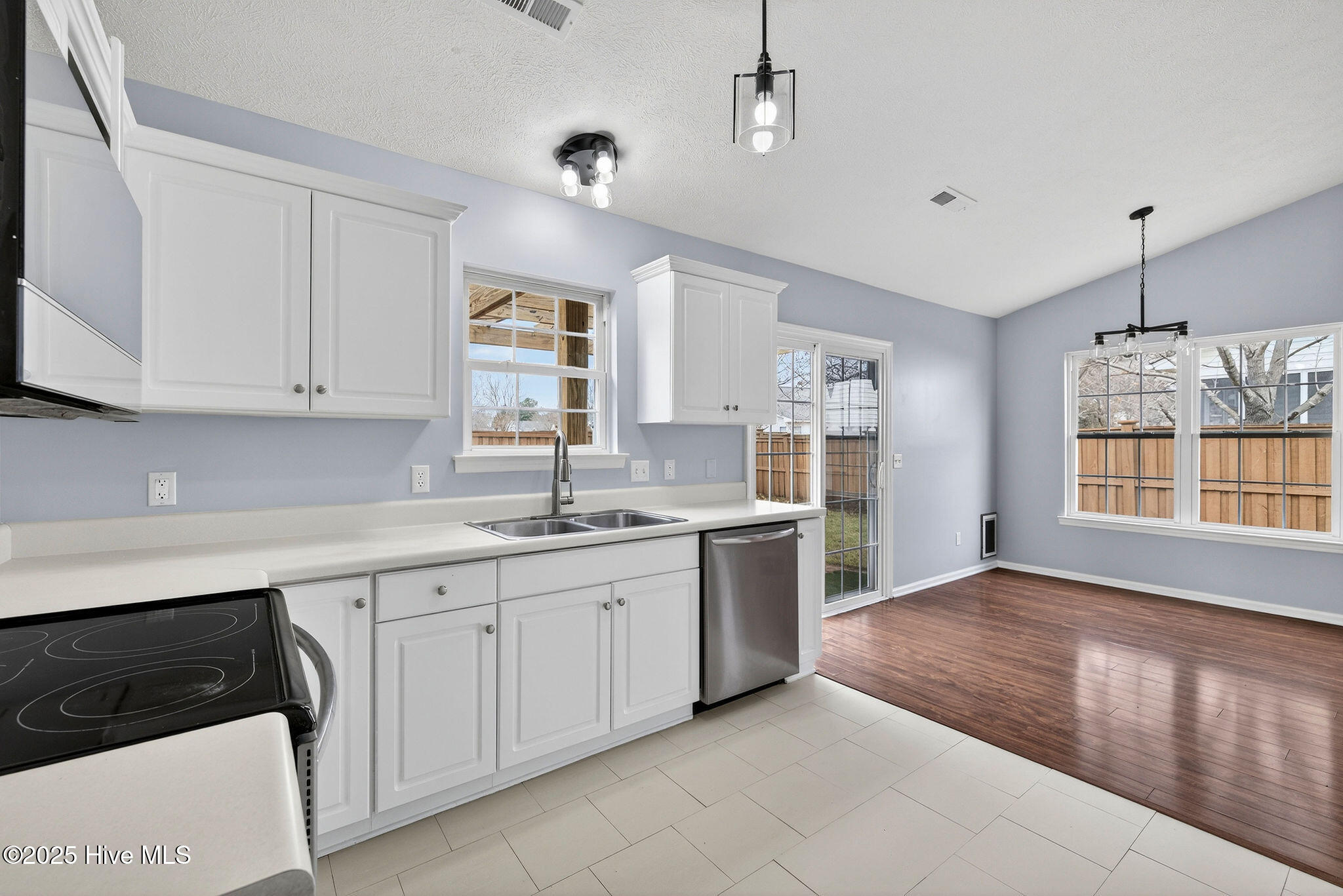 1421 Wagon Court