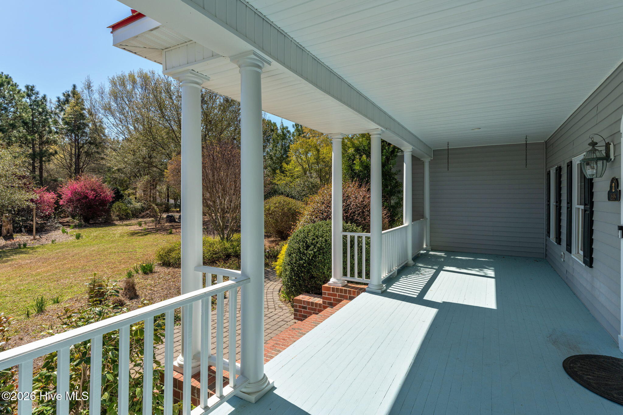2689 Sloop Point Loop Road