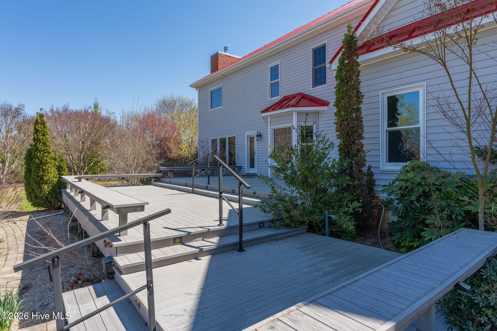 2689 Sloop Point Loop Road