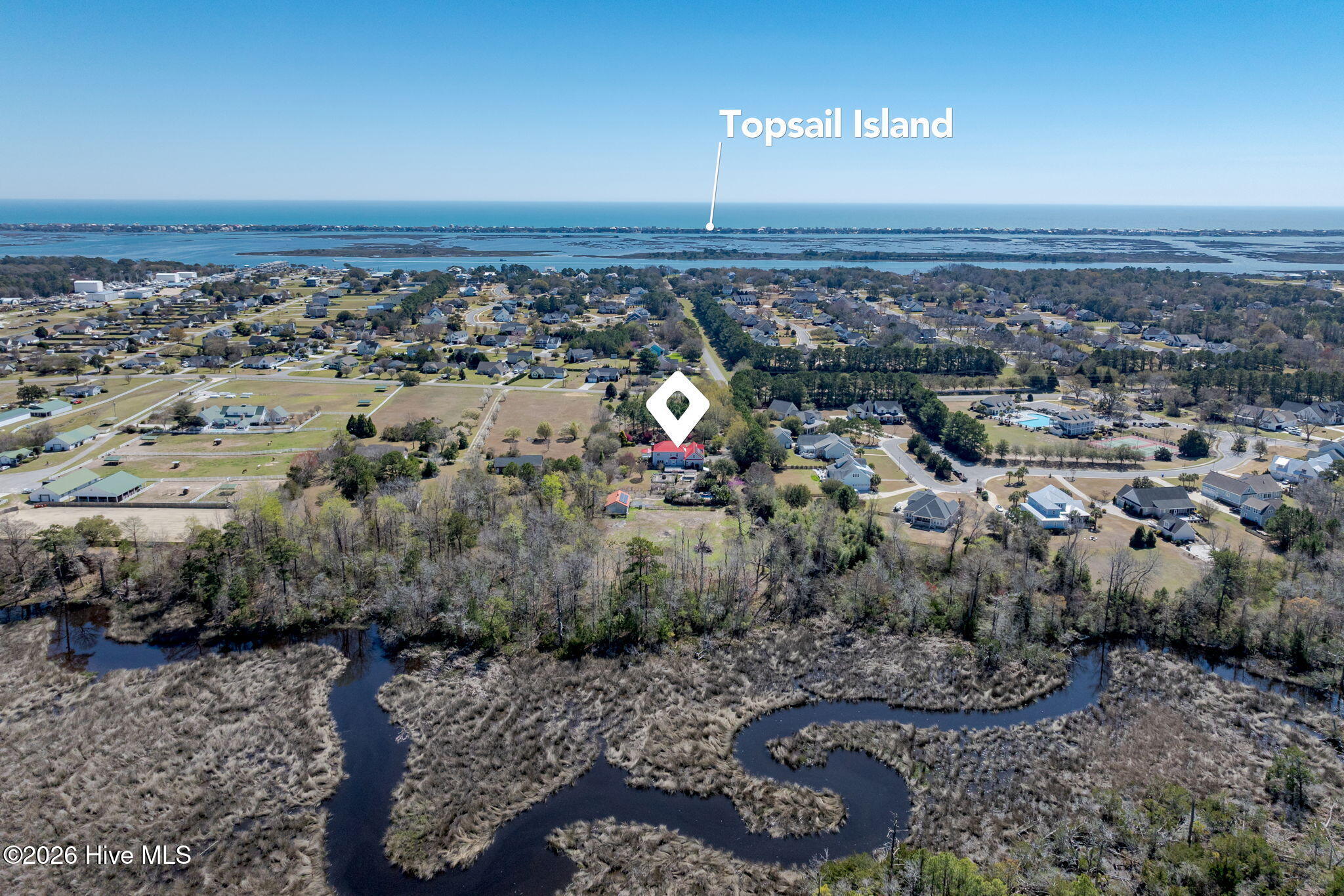 2689 Sloop Point Loop Road