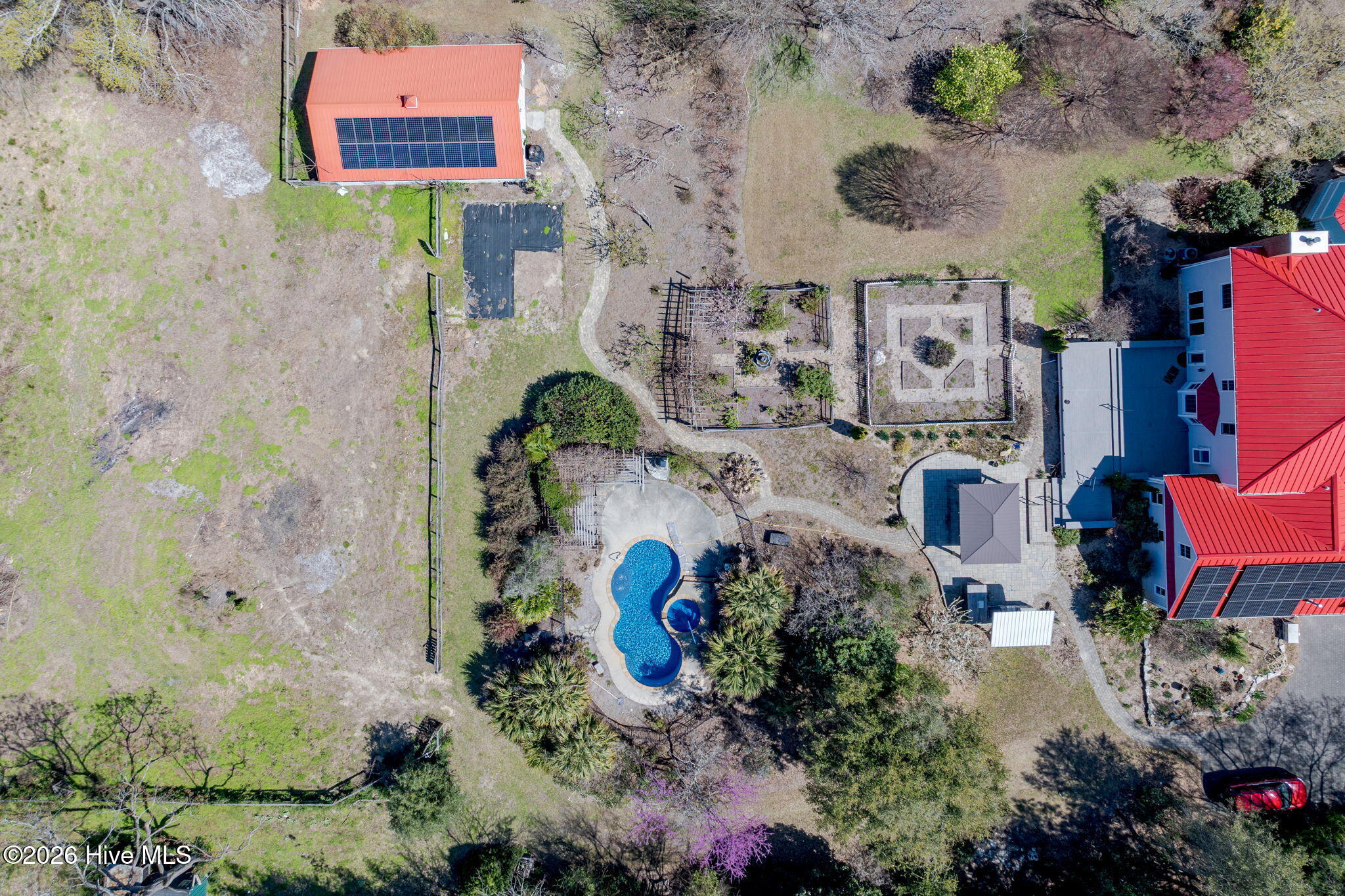 2689 Sloop Point Loop Road