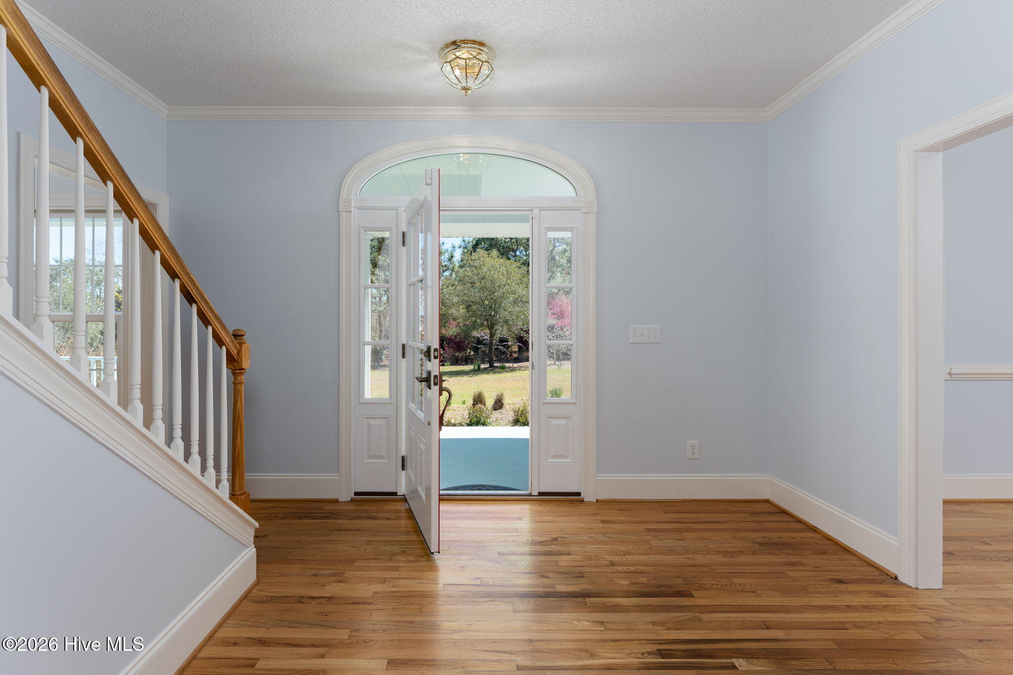 2689 Sloop Point Loop Road