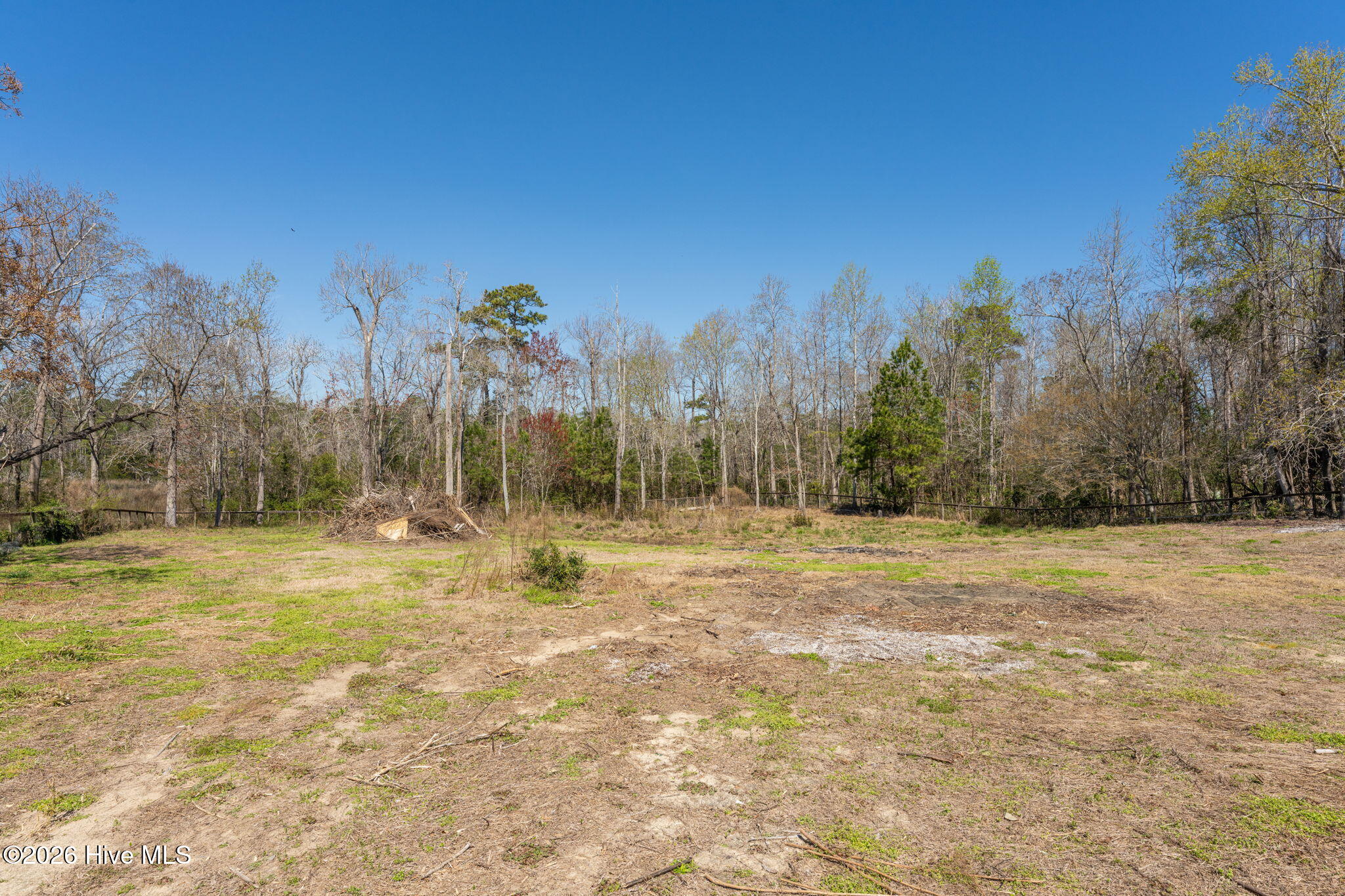 2689 Sloop Point Loop Road