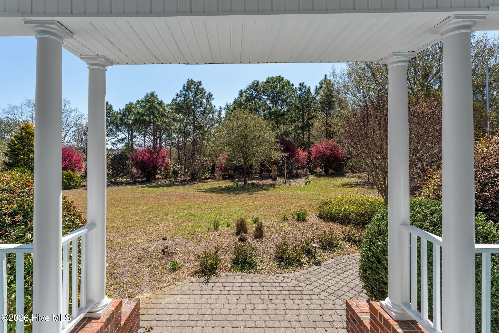 2689 Sloop Point Loop Road