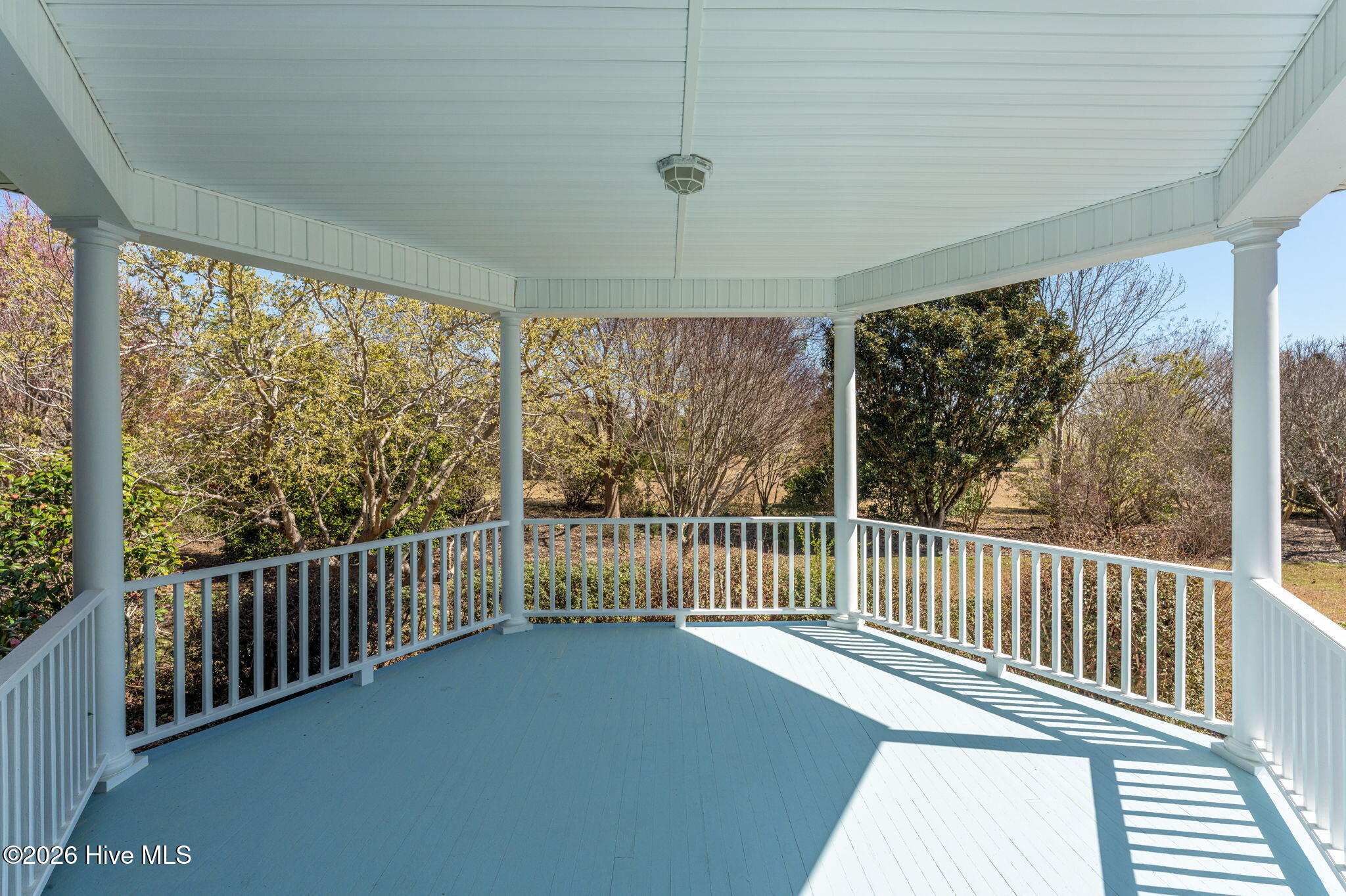 2689 Sloop Point Loop Road