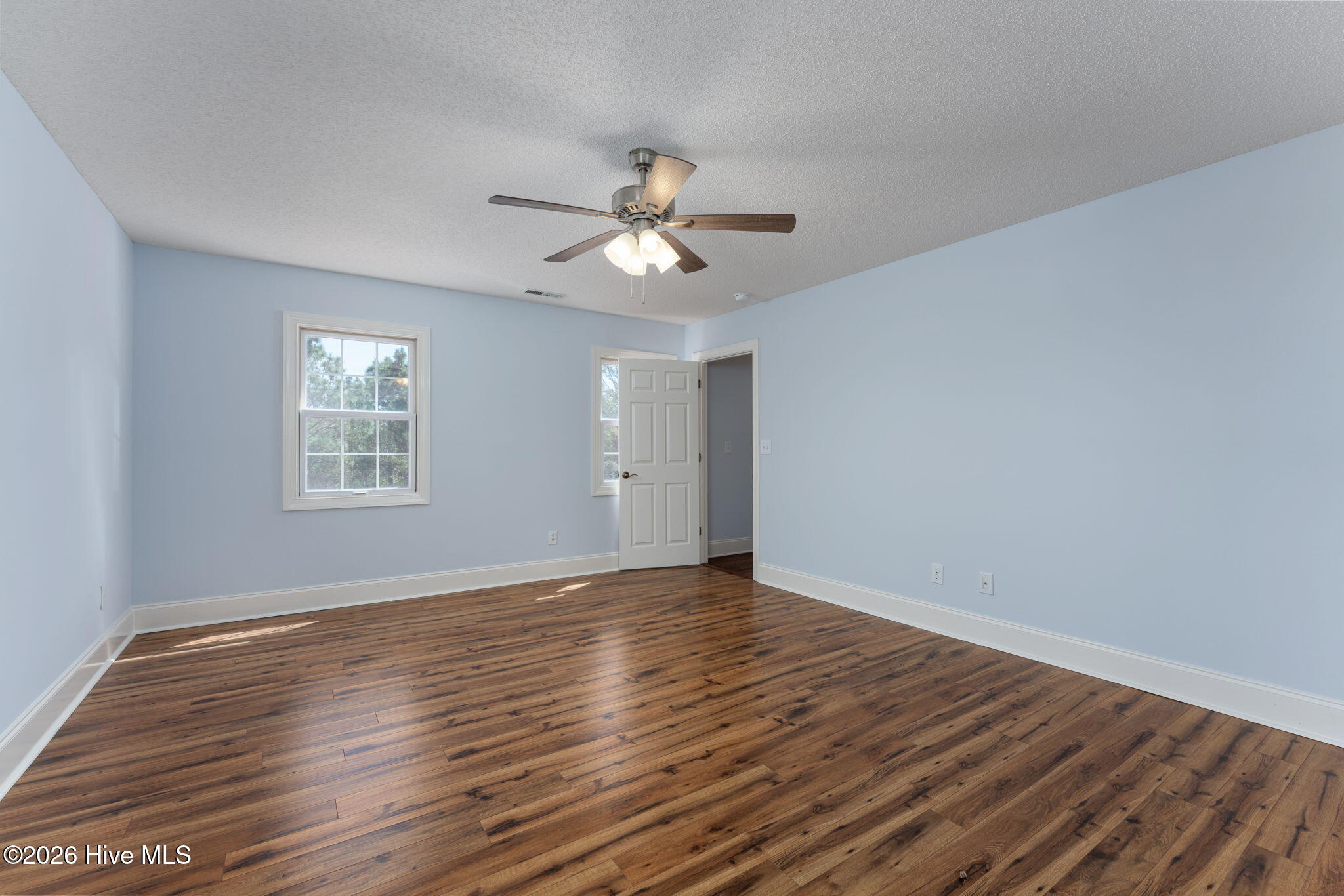2689 Sloop Point Loop Road
