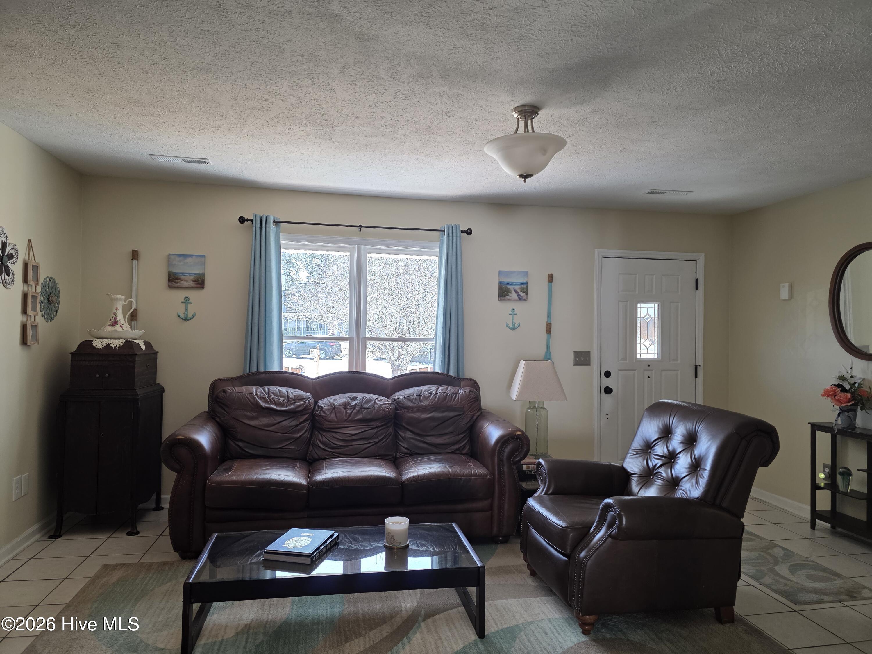 1007 Kennesaw Court