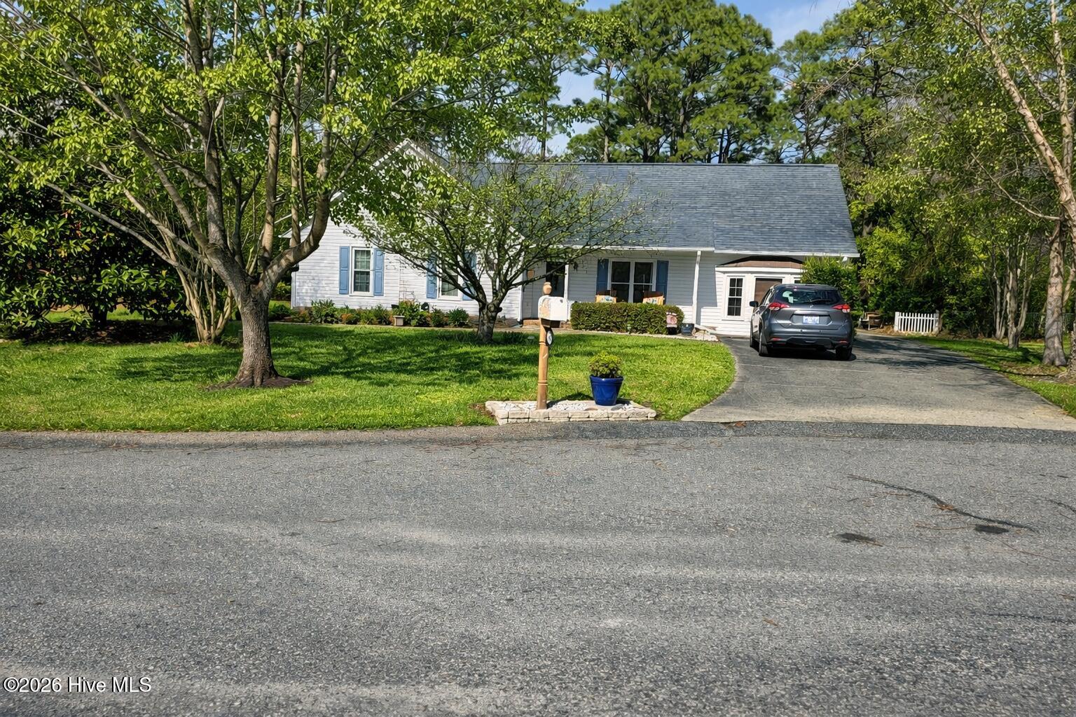 1007 Kennesaw Court