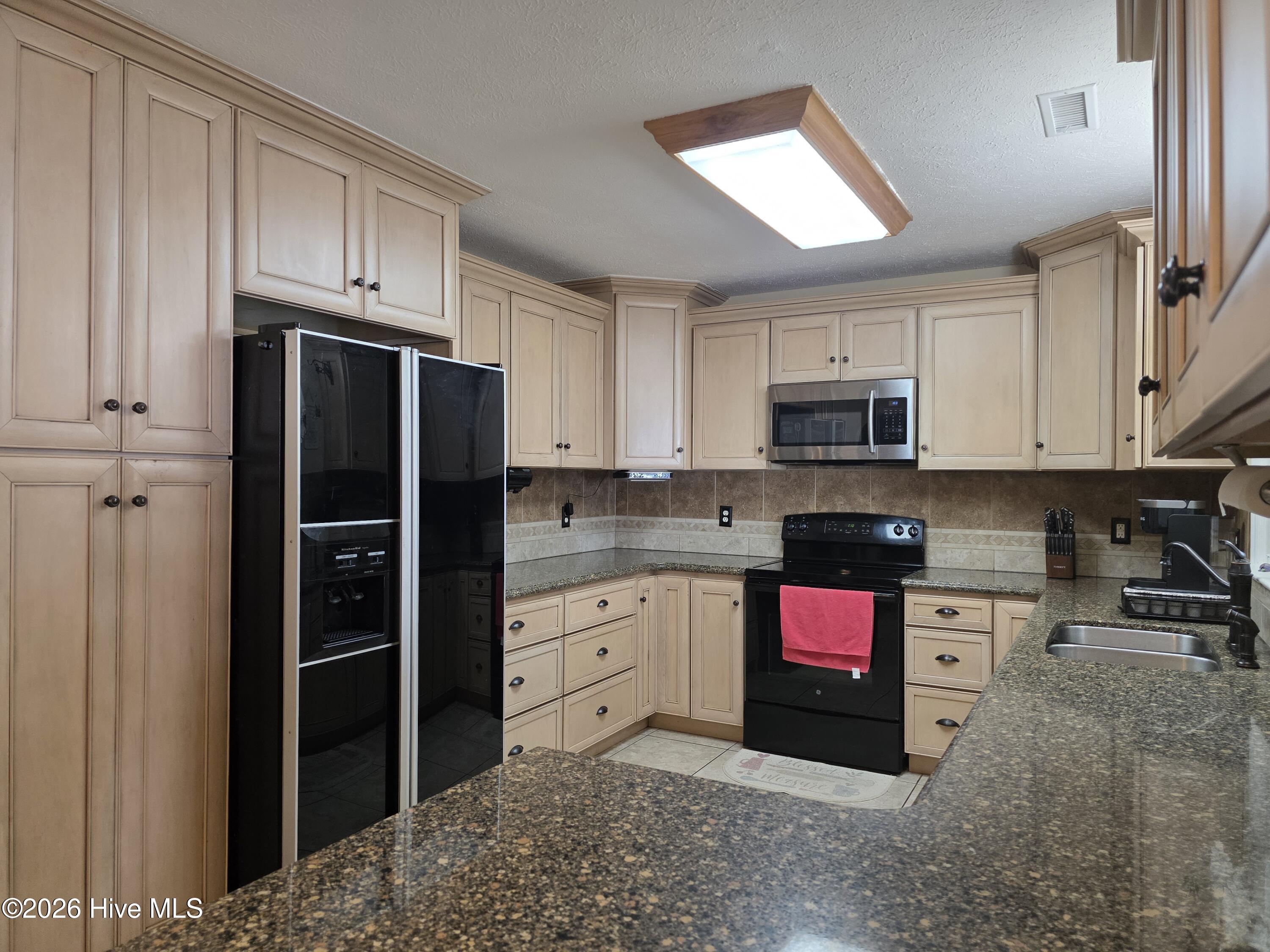 1007 Kennesaw Court