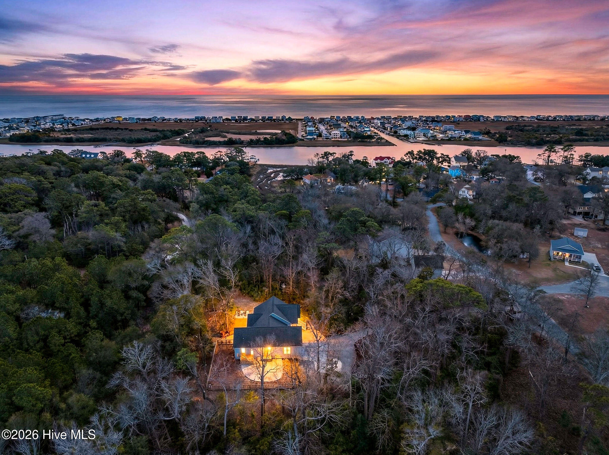 2706 Sea Vista Drive SW