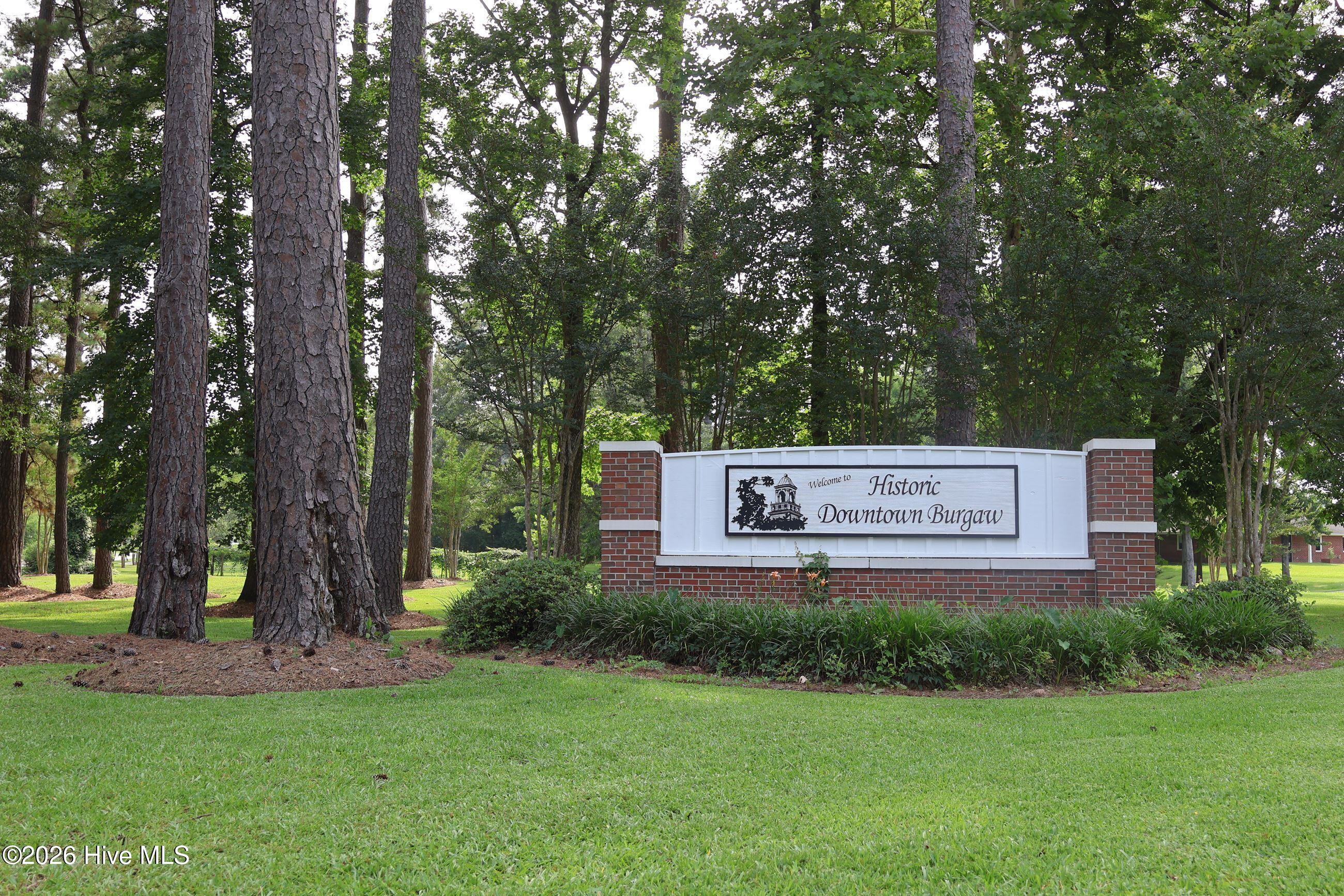 412 N Timberly Lane
