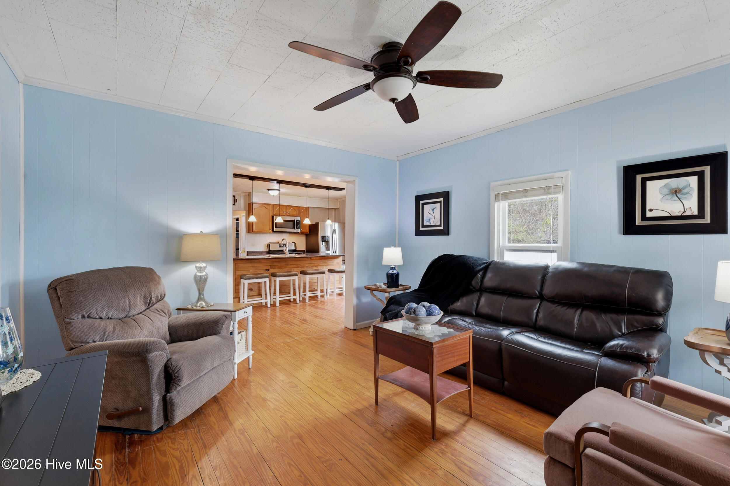 412 N Timberly Lane