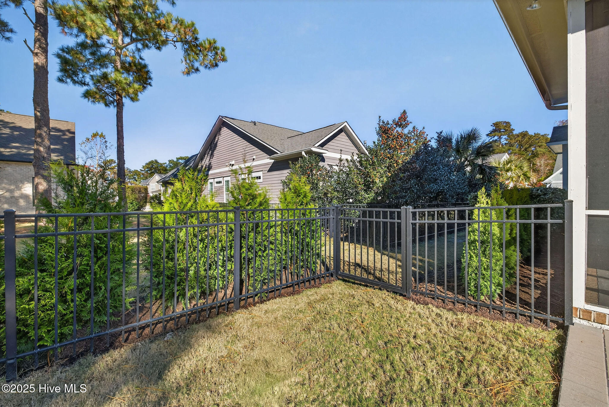 5010 Dockside Drive