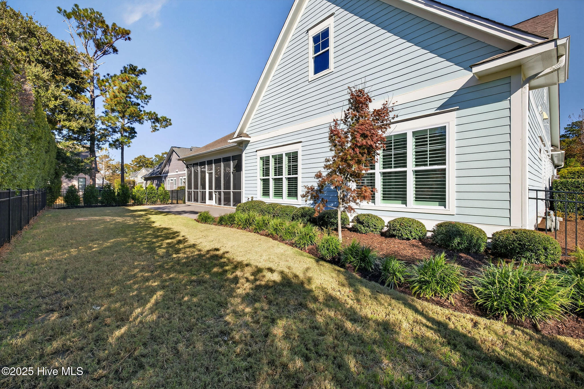5010 Dockside Drive