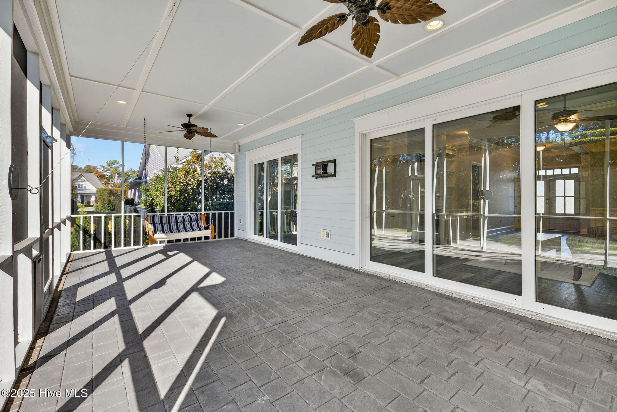 5010 Dockside Drive