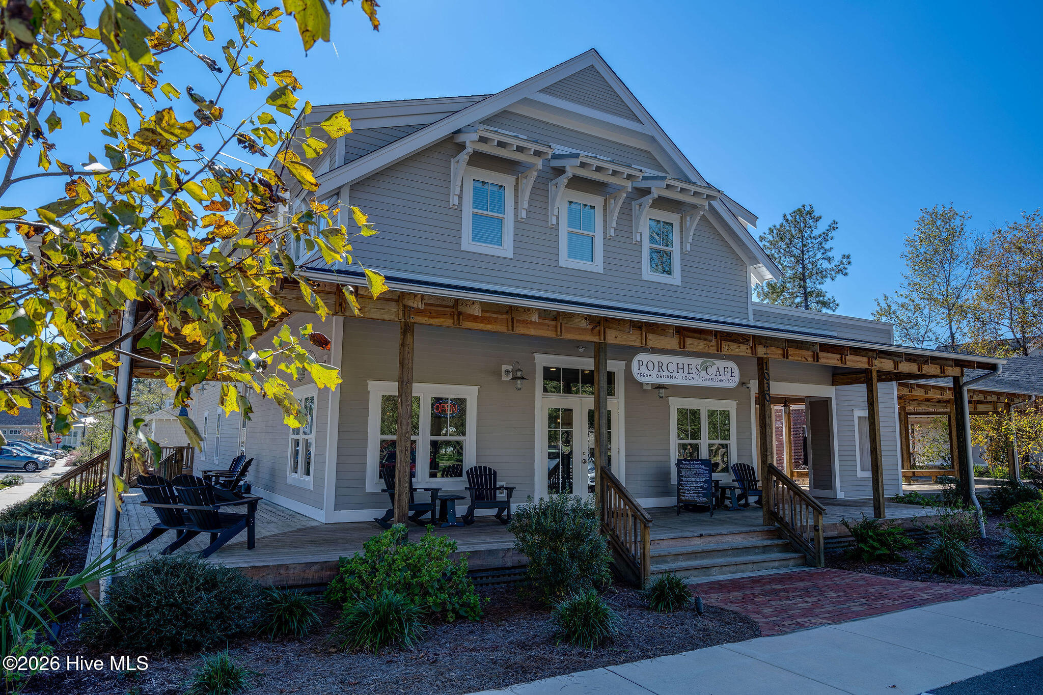637 Jenoa Drive
