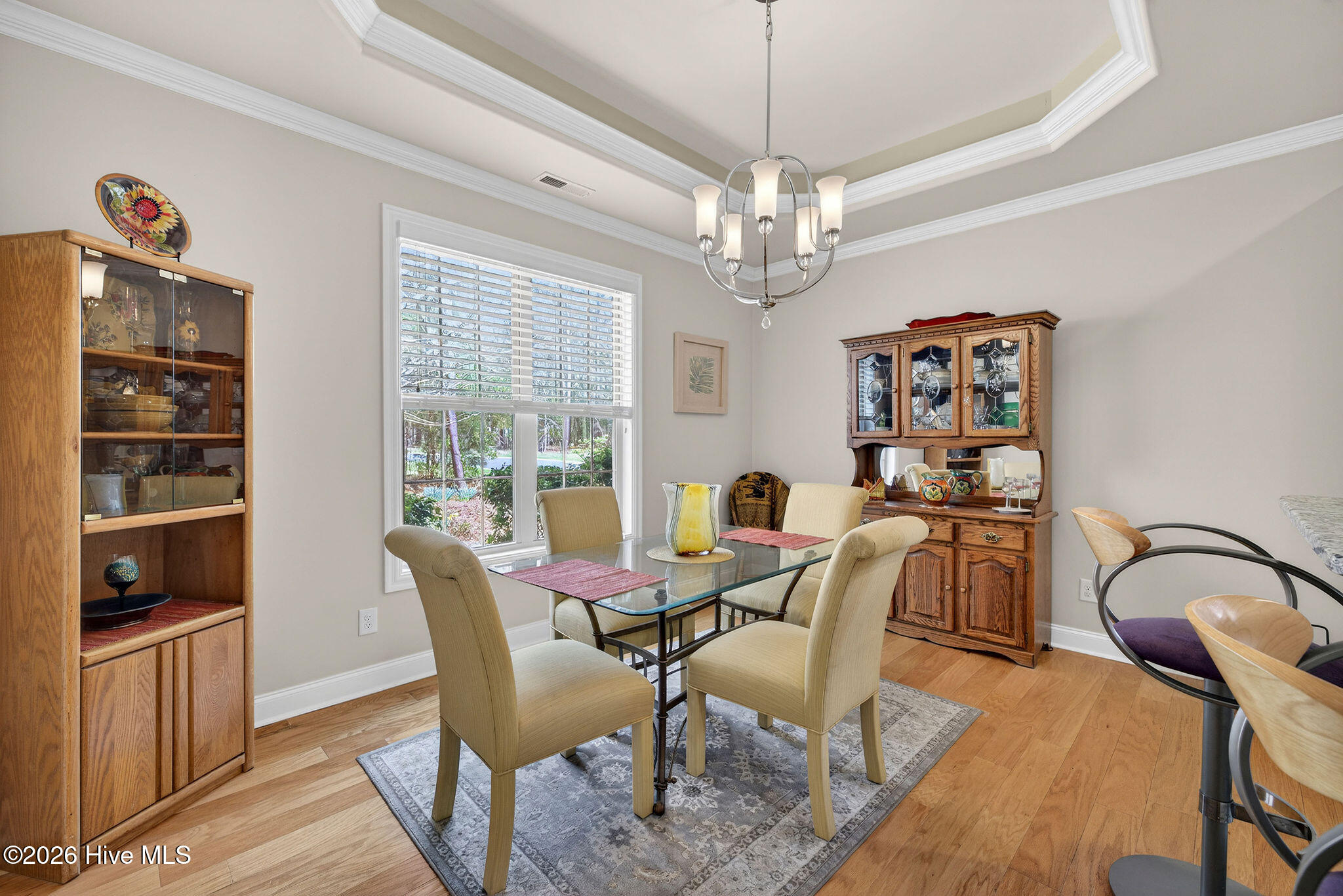 637 Jenoa Drive