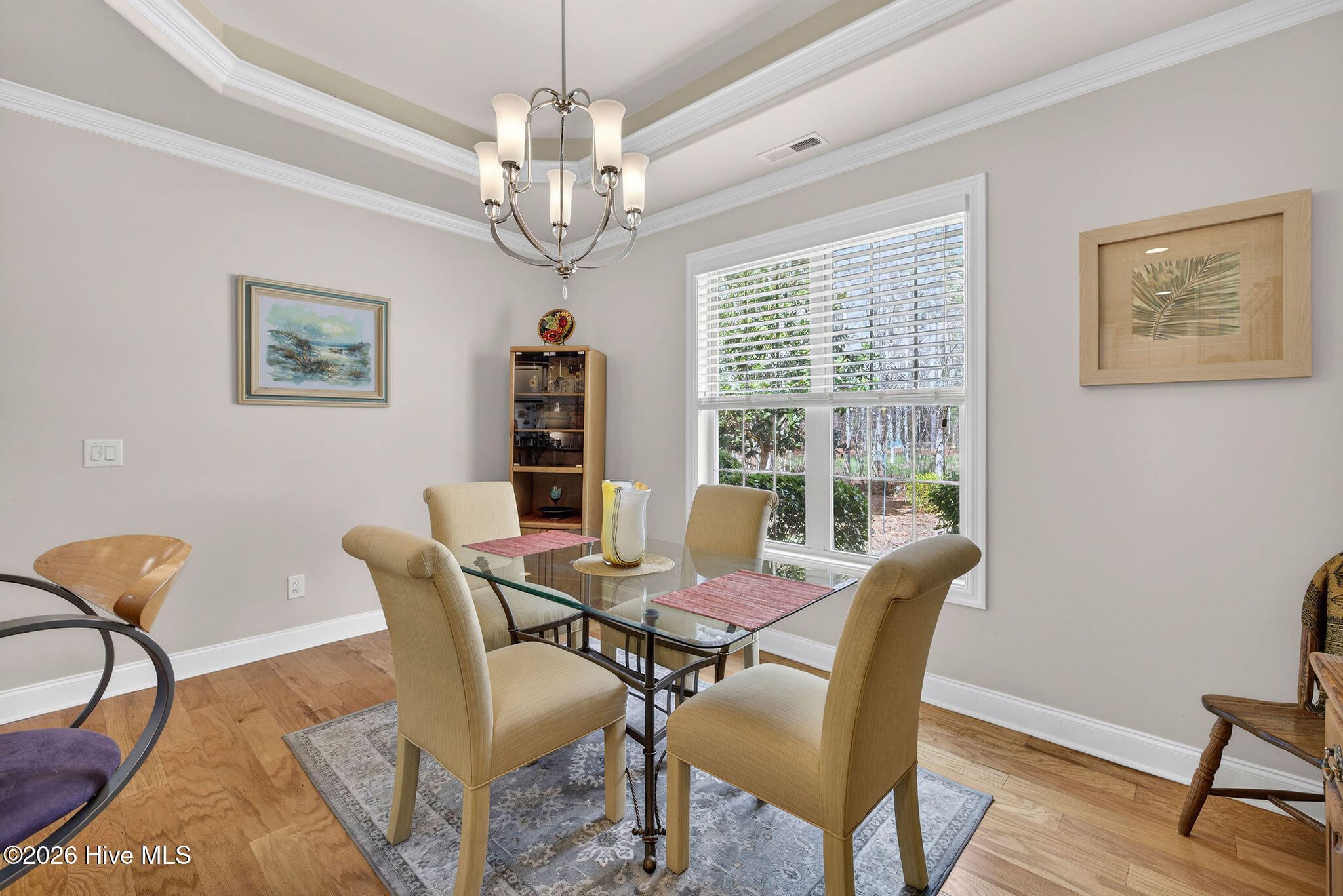 637 Jenoa Drive