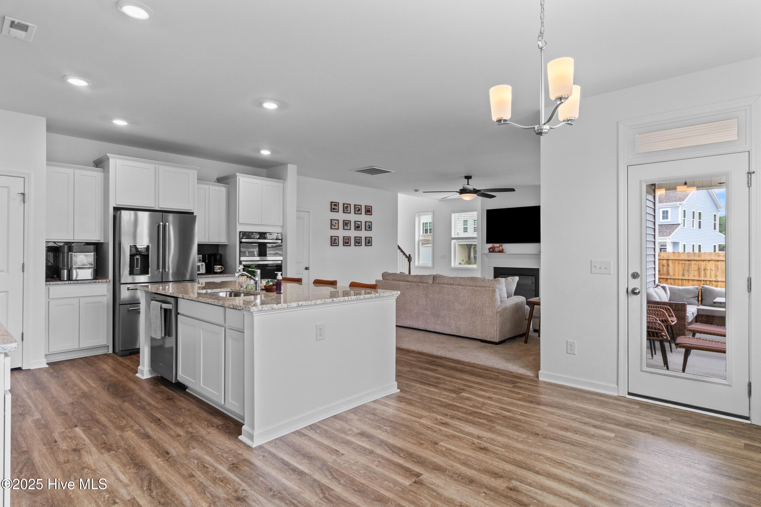 7403 Julius Drive NE