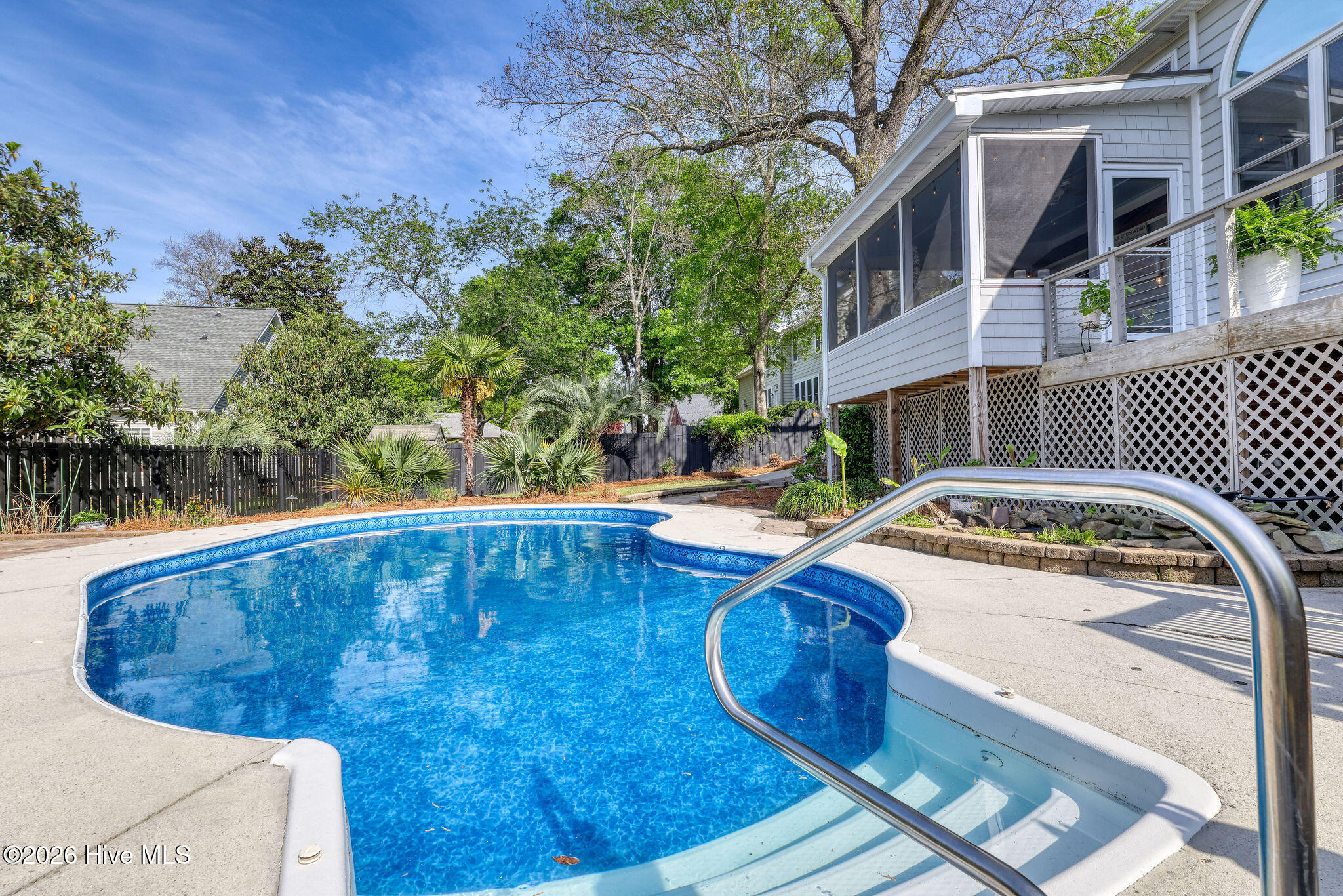 1501 Southeast Harbor Drive