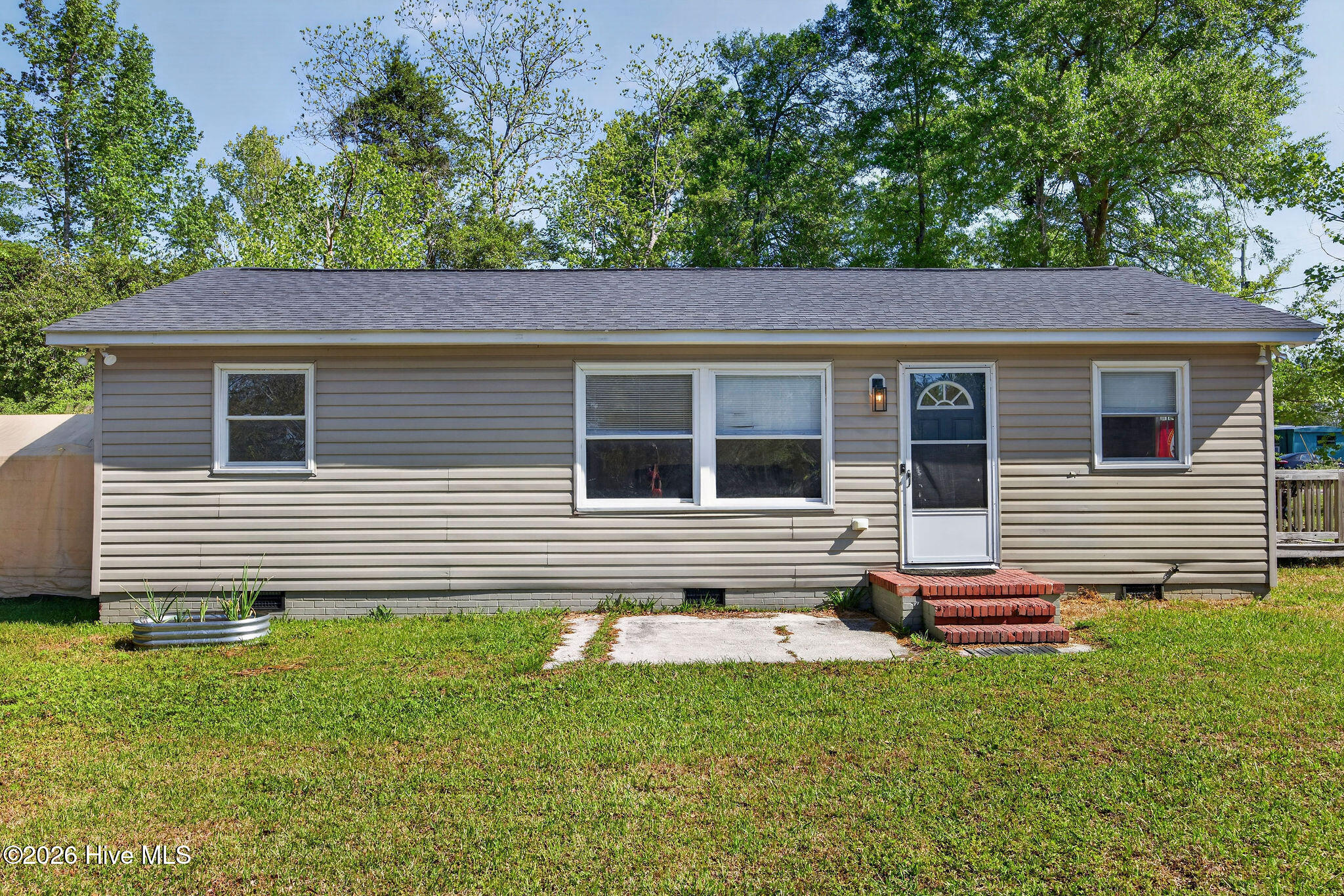 555 Cedar Street