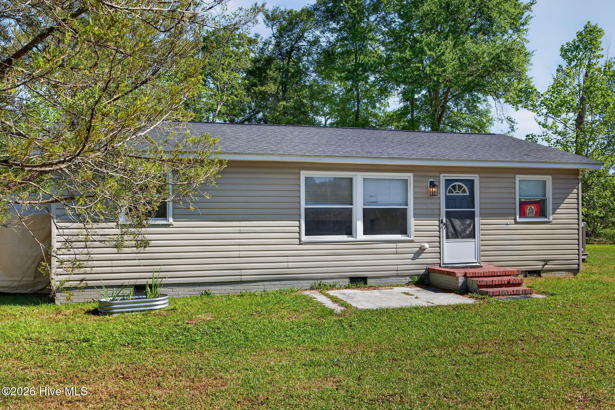 555 Cedar Street