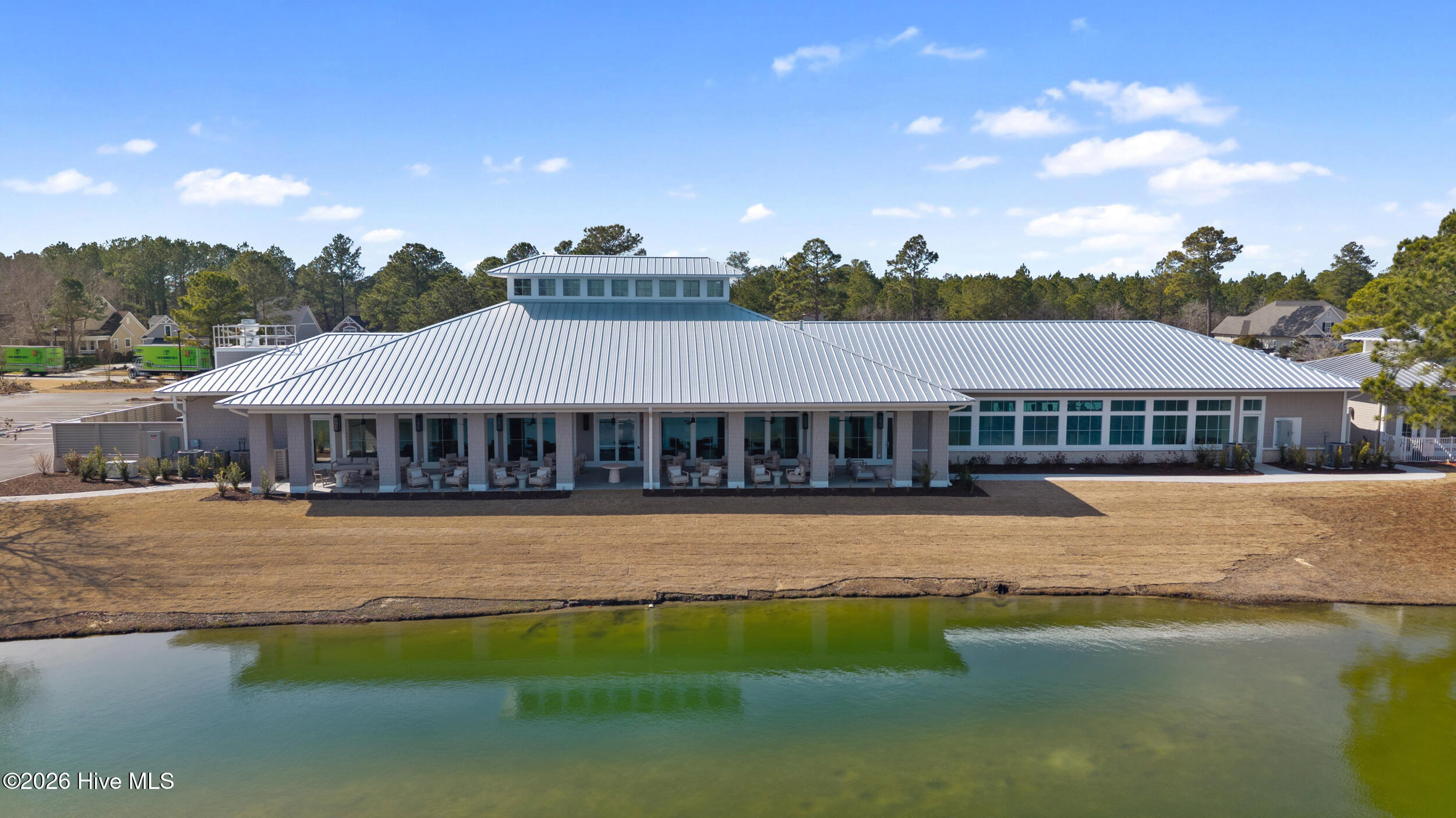 3829 Bay Colony Road NE