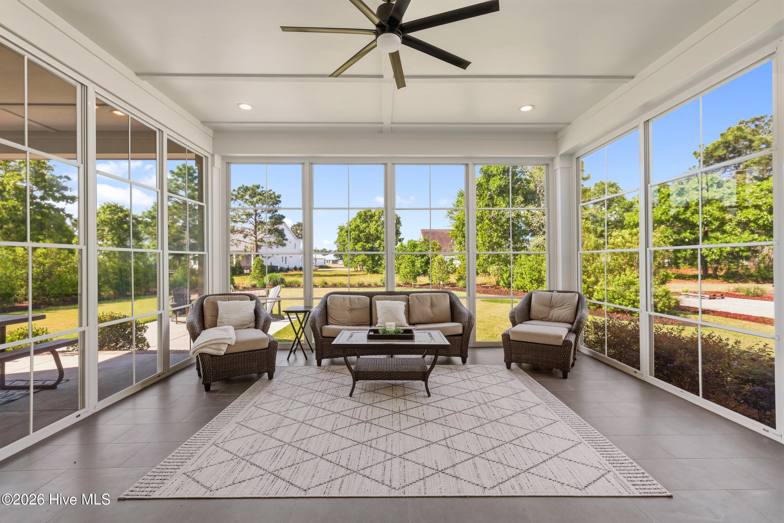 3829 Bay Colony Road NE