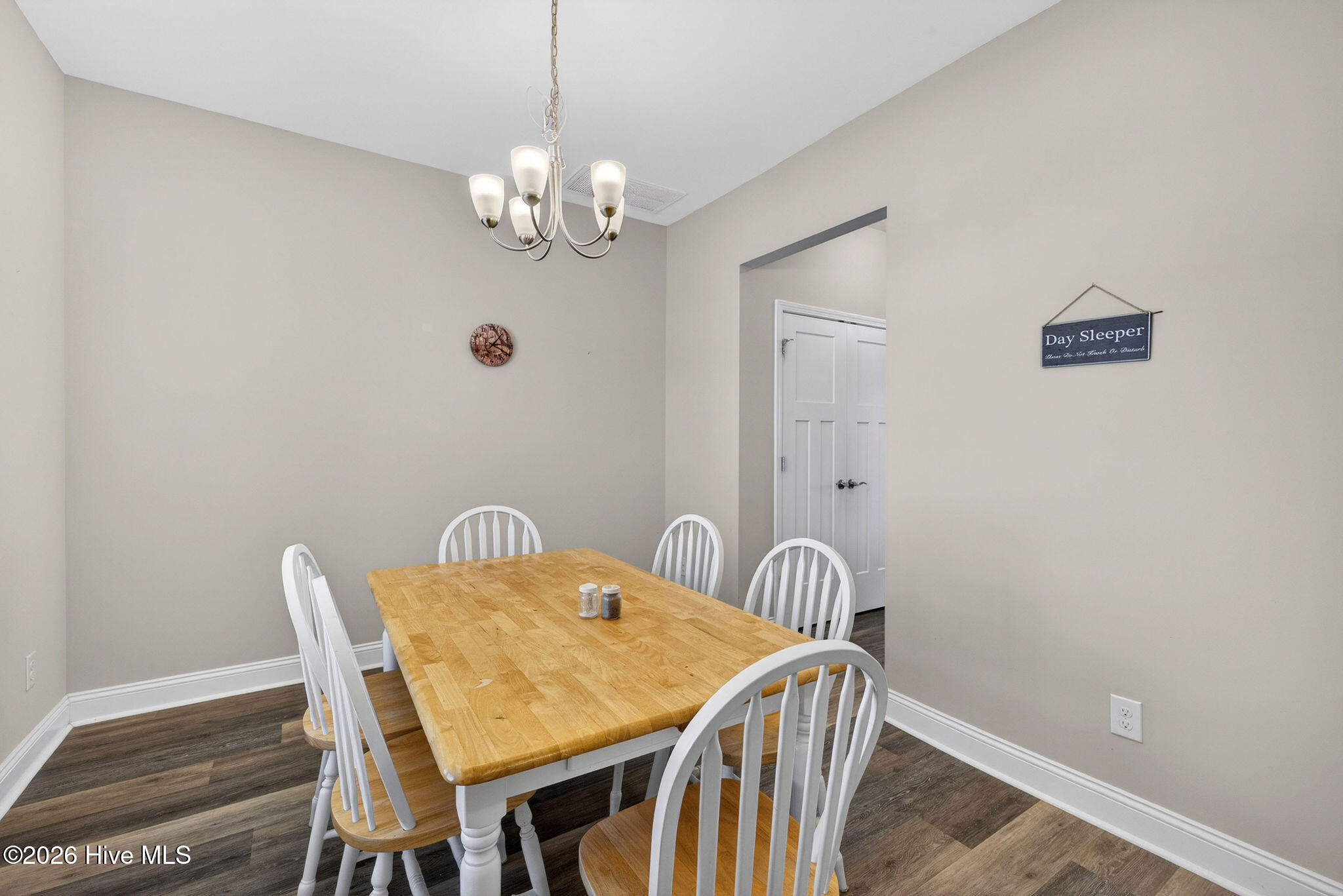 108 Periwinkle Street