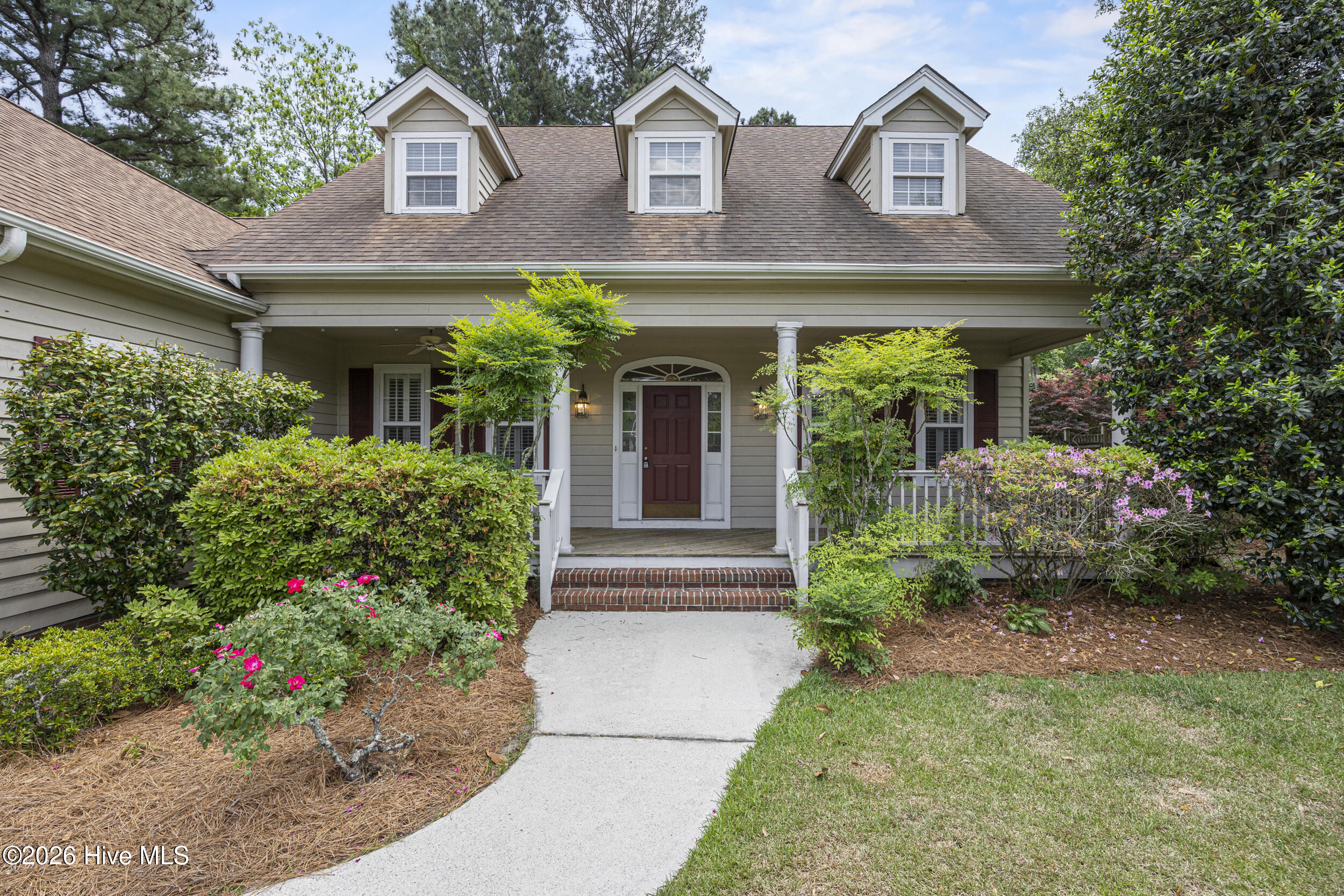 6120 Clairidge Road