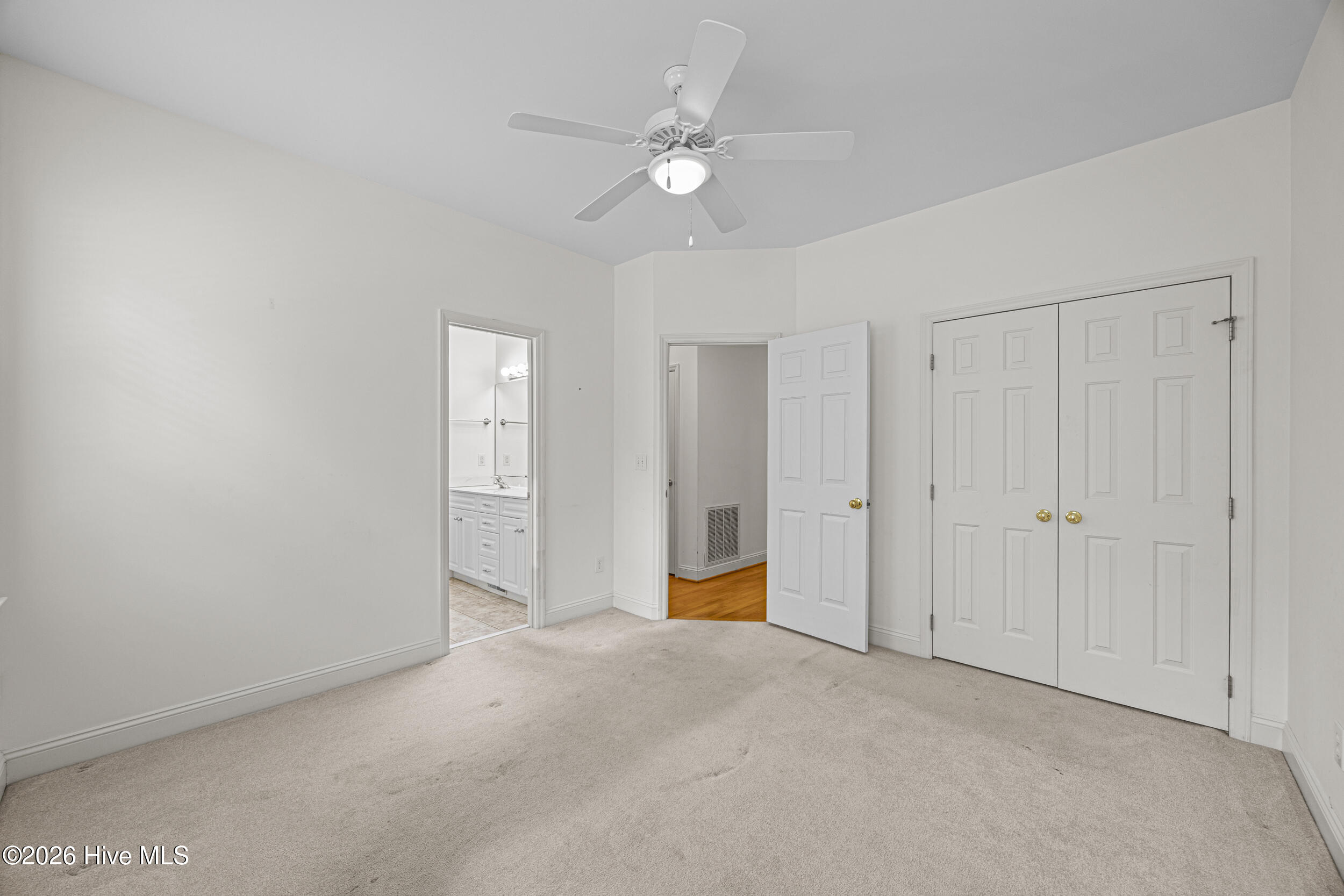 6120 Clairidge Road